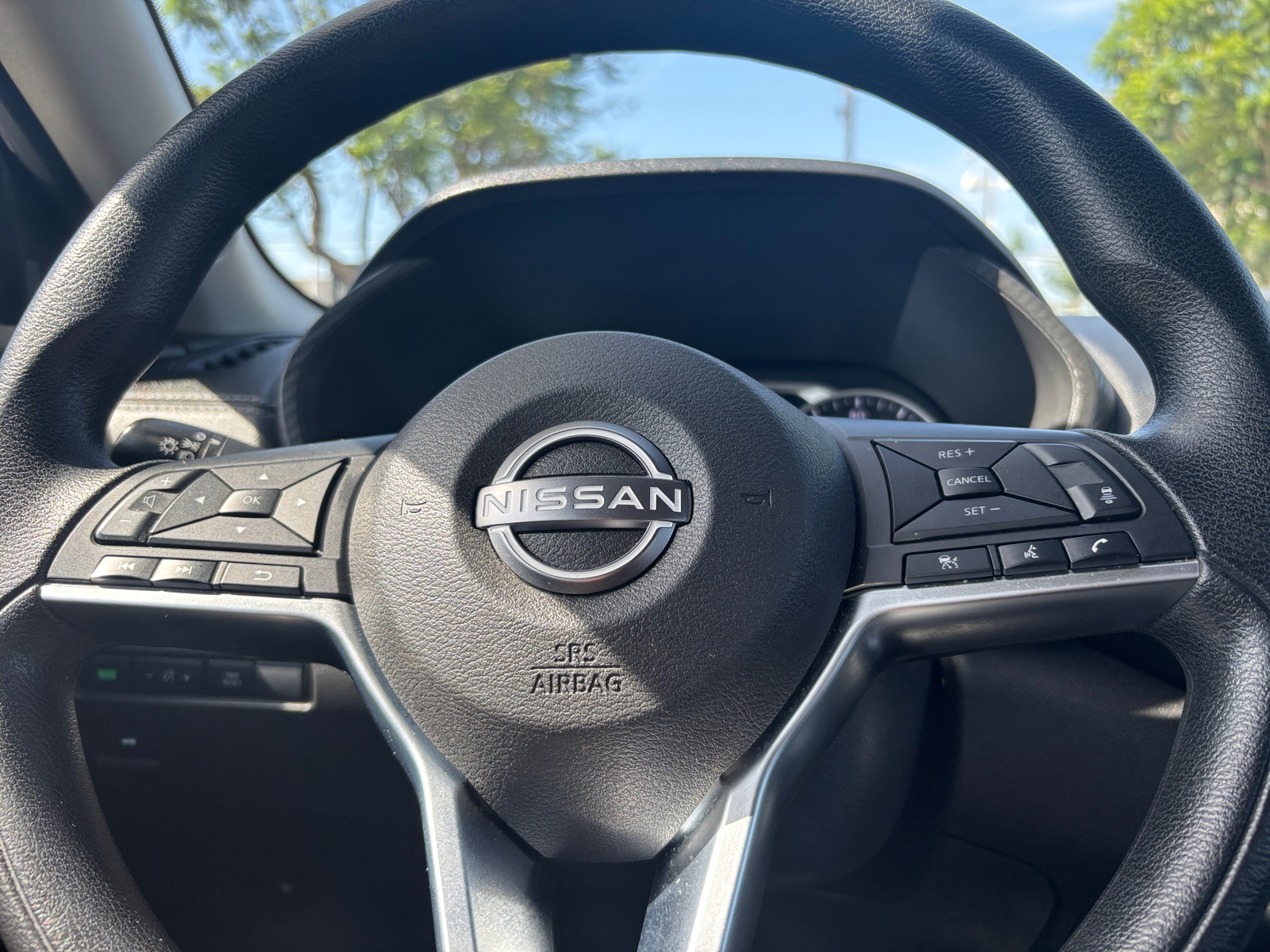 Thumbnail: 2025 Nissan Sentra - 5