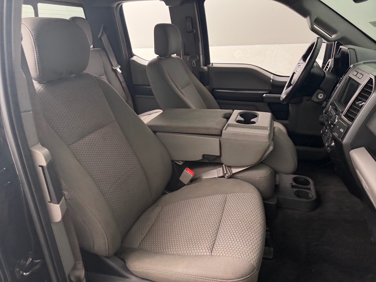 Thumbnail: 2018 Ford Econoline - 2