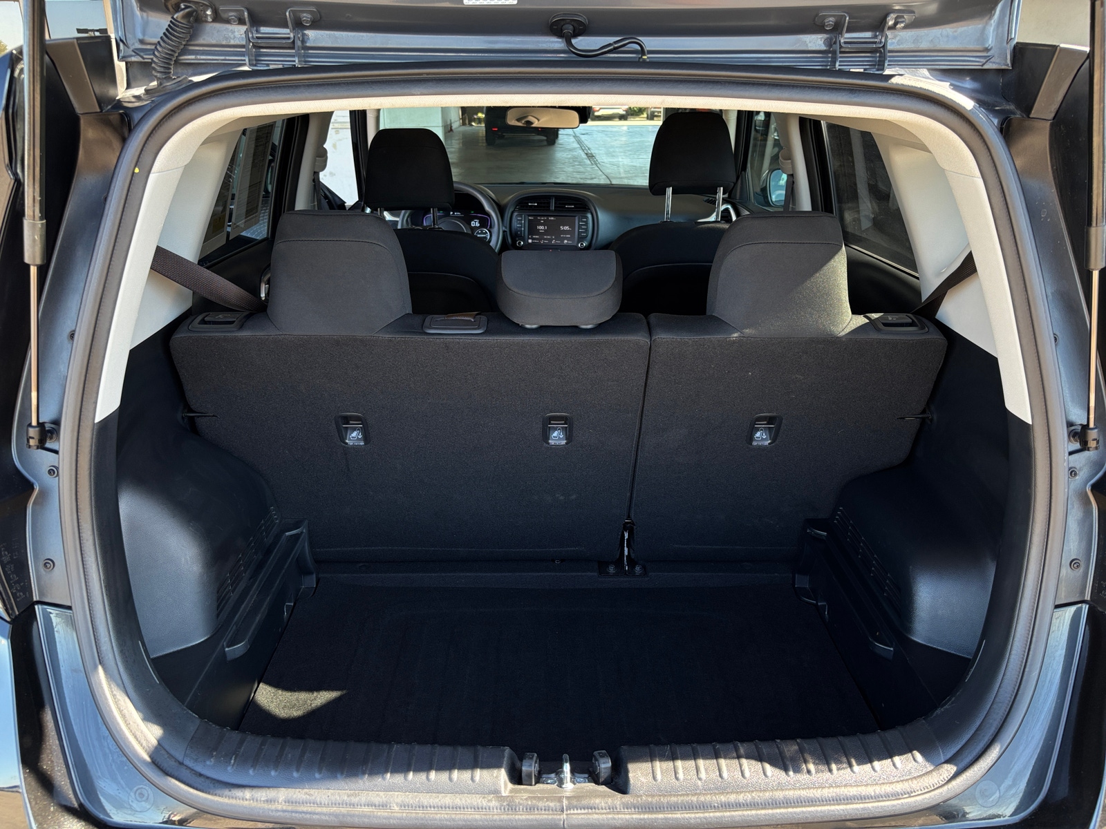 Thumbnail: 2025 Kia Soul - 6
