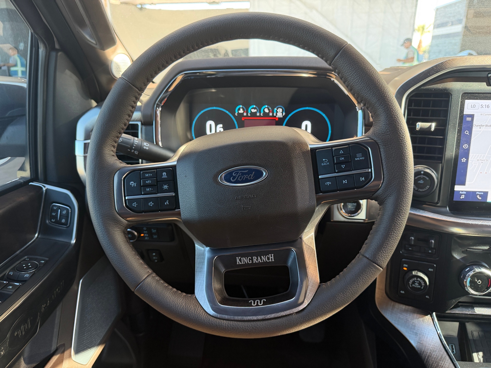 Thumbnail: 2022 Ford Econoline - 4