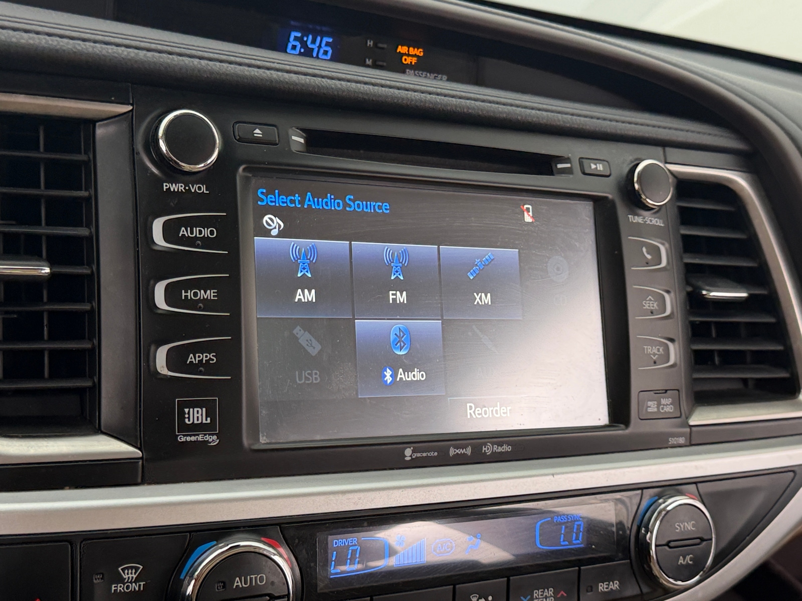 Thumbnail: 2017 Toyota Highlander - 3