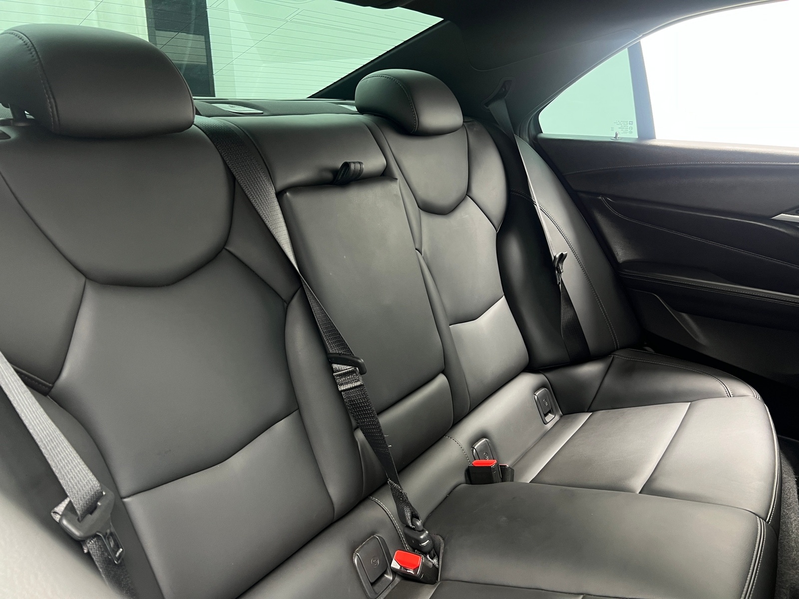 Thumbnail: 2022 Cadillac CT4 - 5