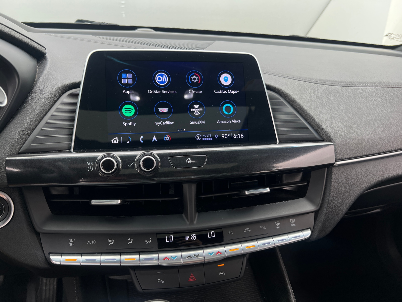 Thumbnail: 2022 Cadillac CT4 - 3