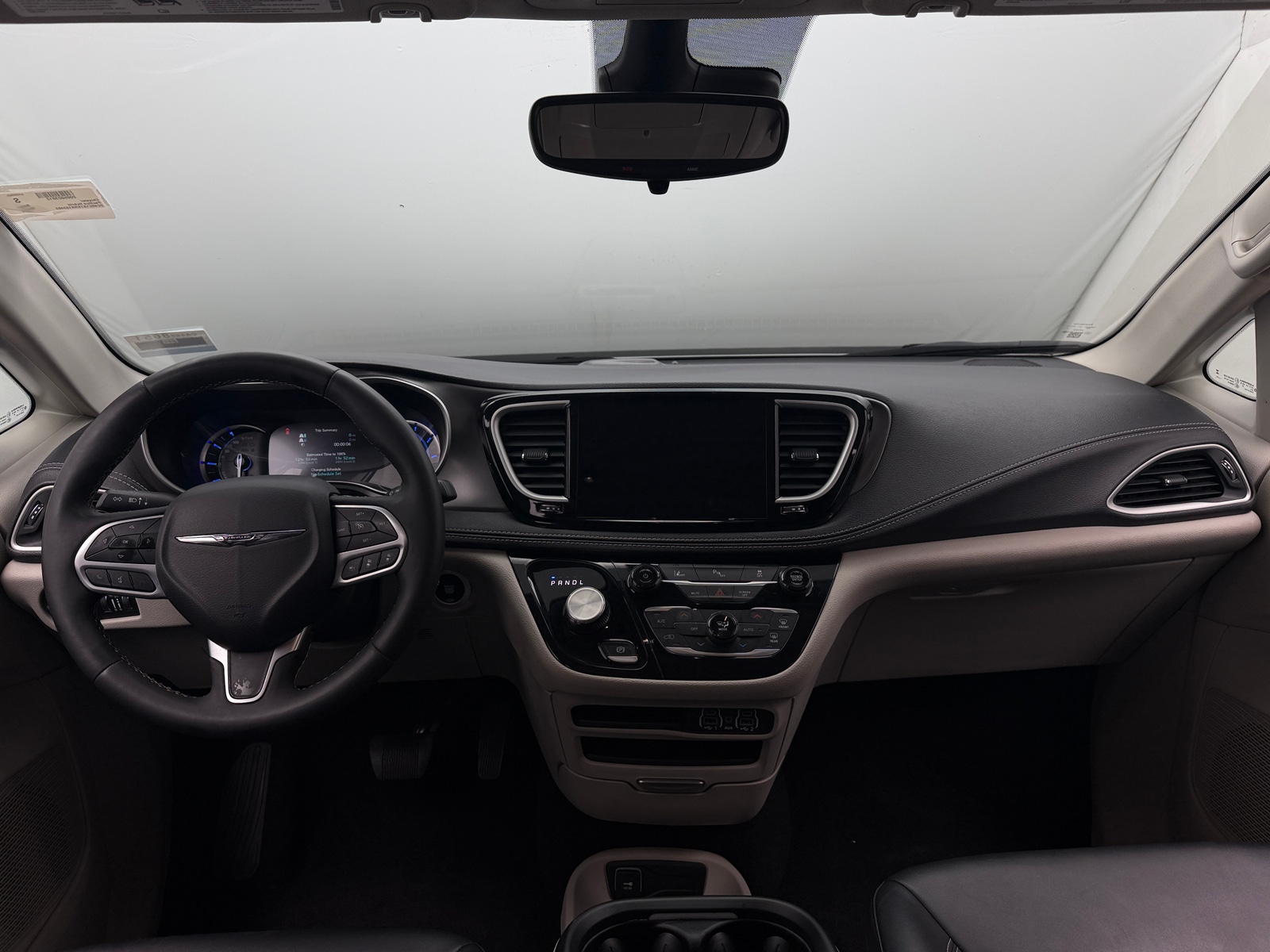 Thumbnail: 2024 Chrysler Pacifica - 2