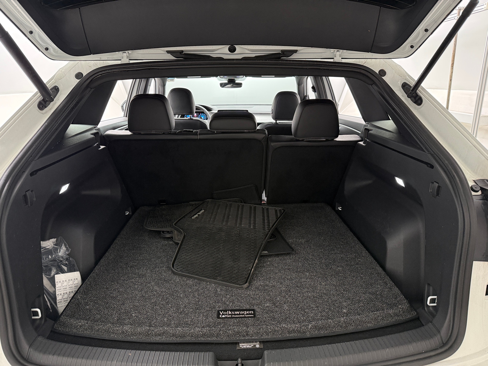 Thumbnail: 2024 Volkswagen Atlas - 7
