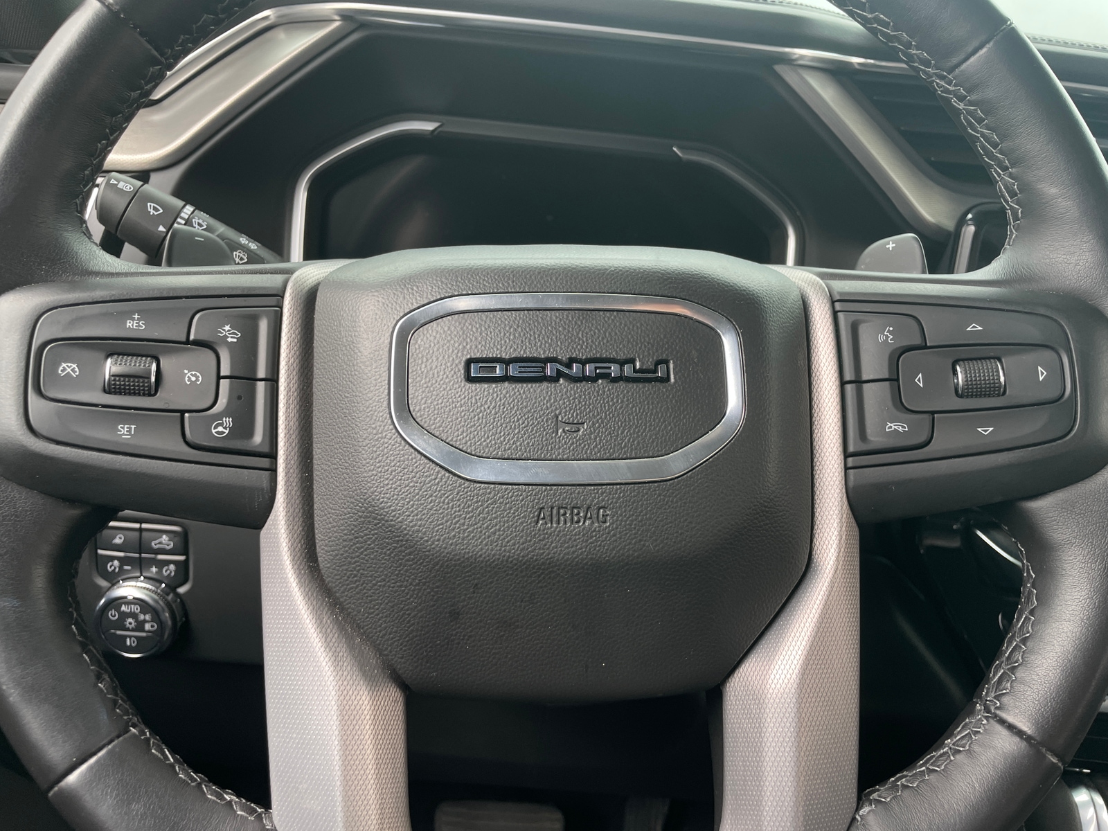 Thumbnail: 2022 GMC Sierra 1500 - 4