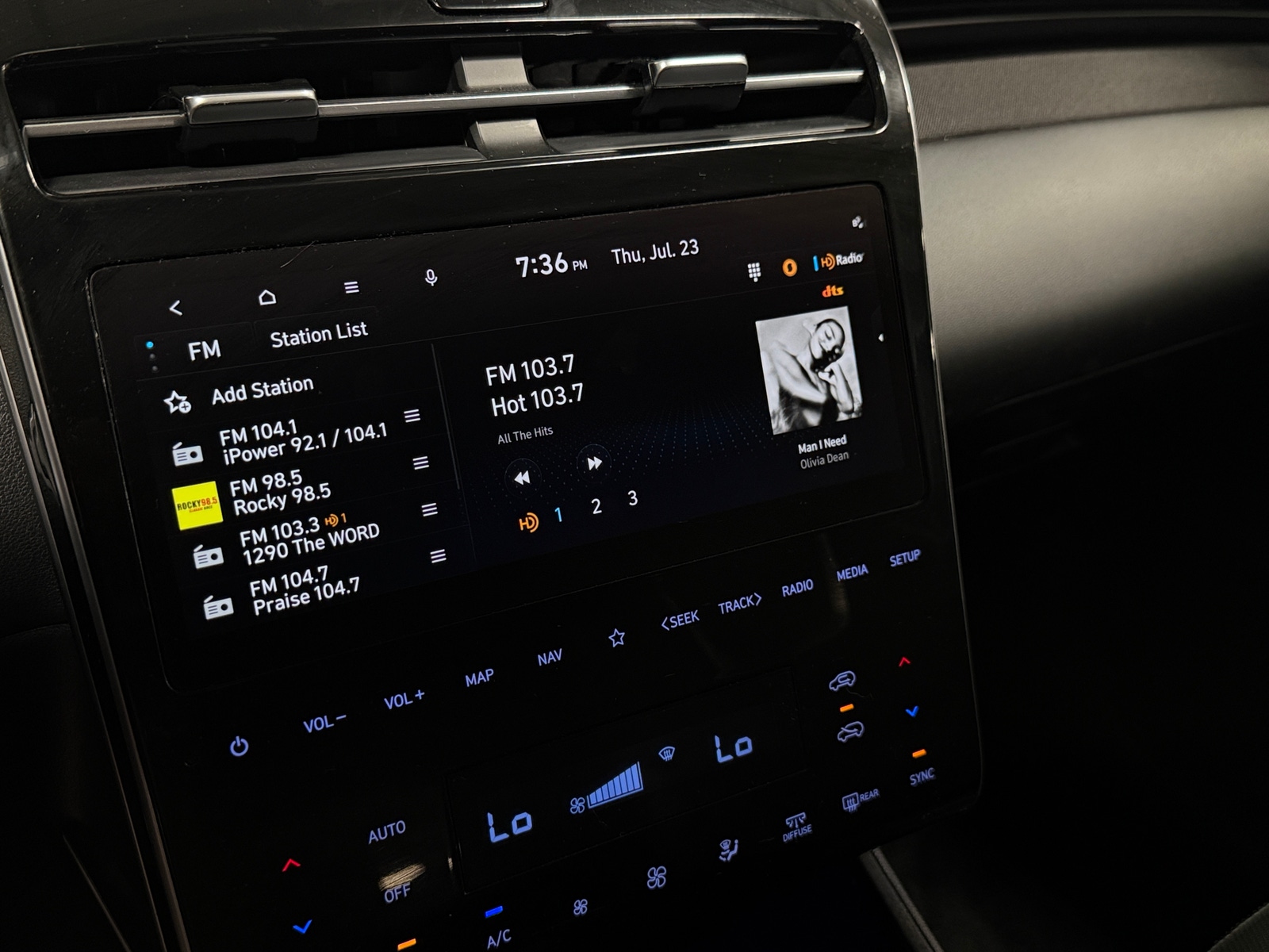 Thumbnail: 2024 Hyundai Tucson - 3