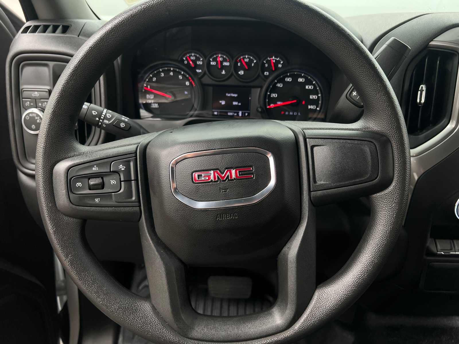 Thumbnail: 2026 GMC Sierra 1500 - 4