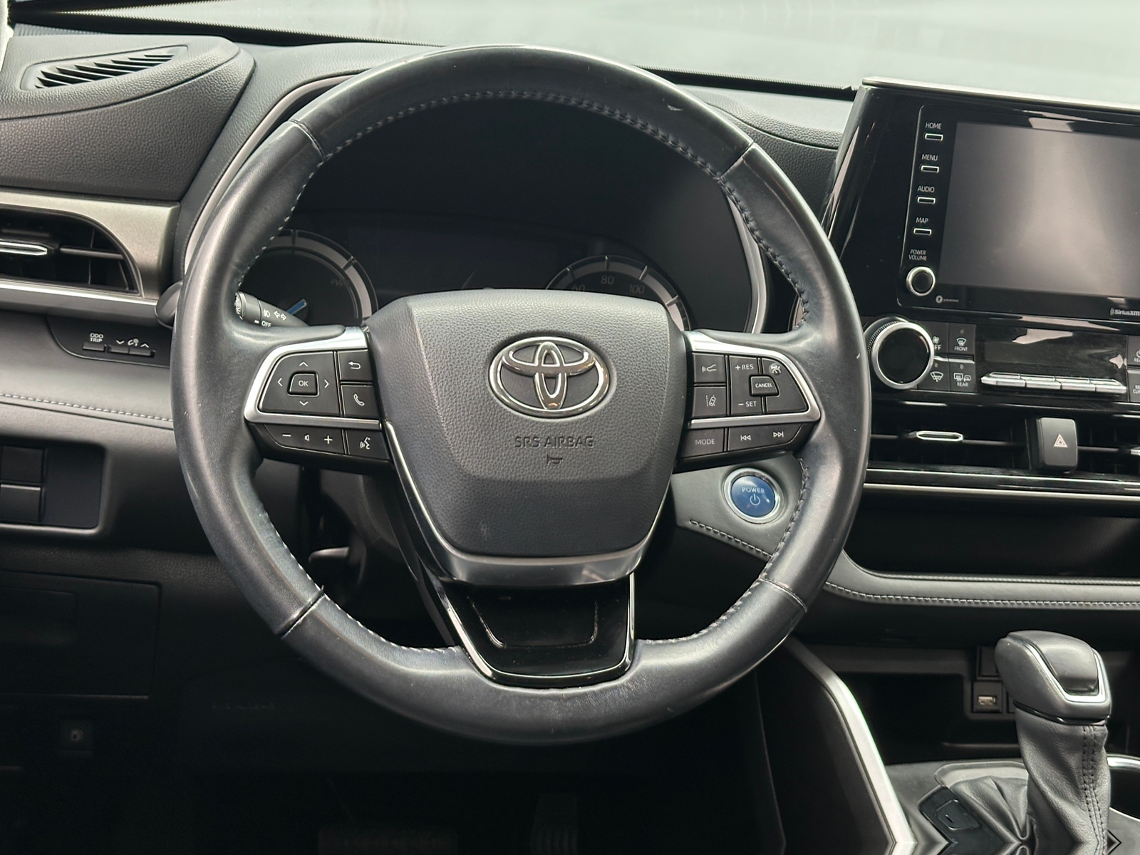 Thumbnail: 2021 Toyota Highlander - 4