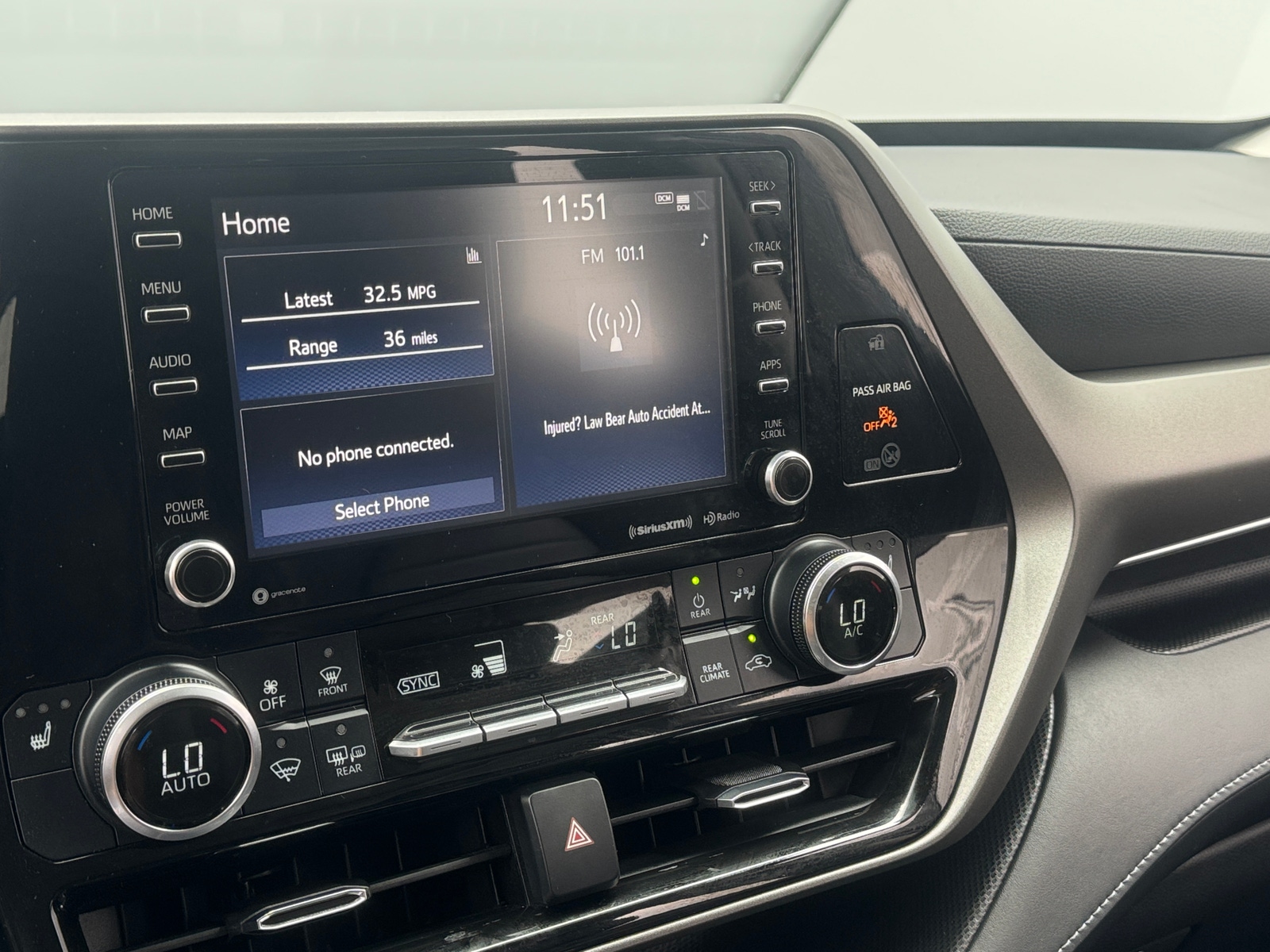Thumbnail: 2021 Toyota Highlander - 3