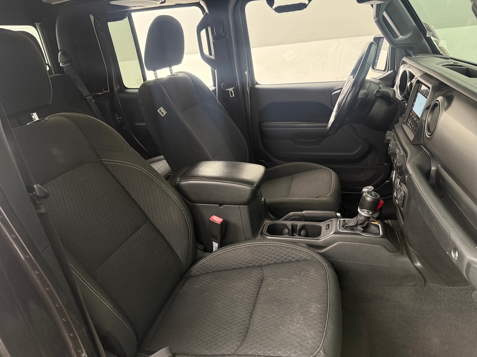 Thumbnail: 2021 Jeep Gladiator - 2