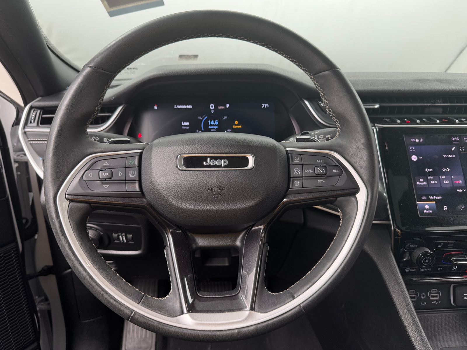 Thumbnail: 2023 Jeep Grand Cherokee - 5