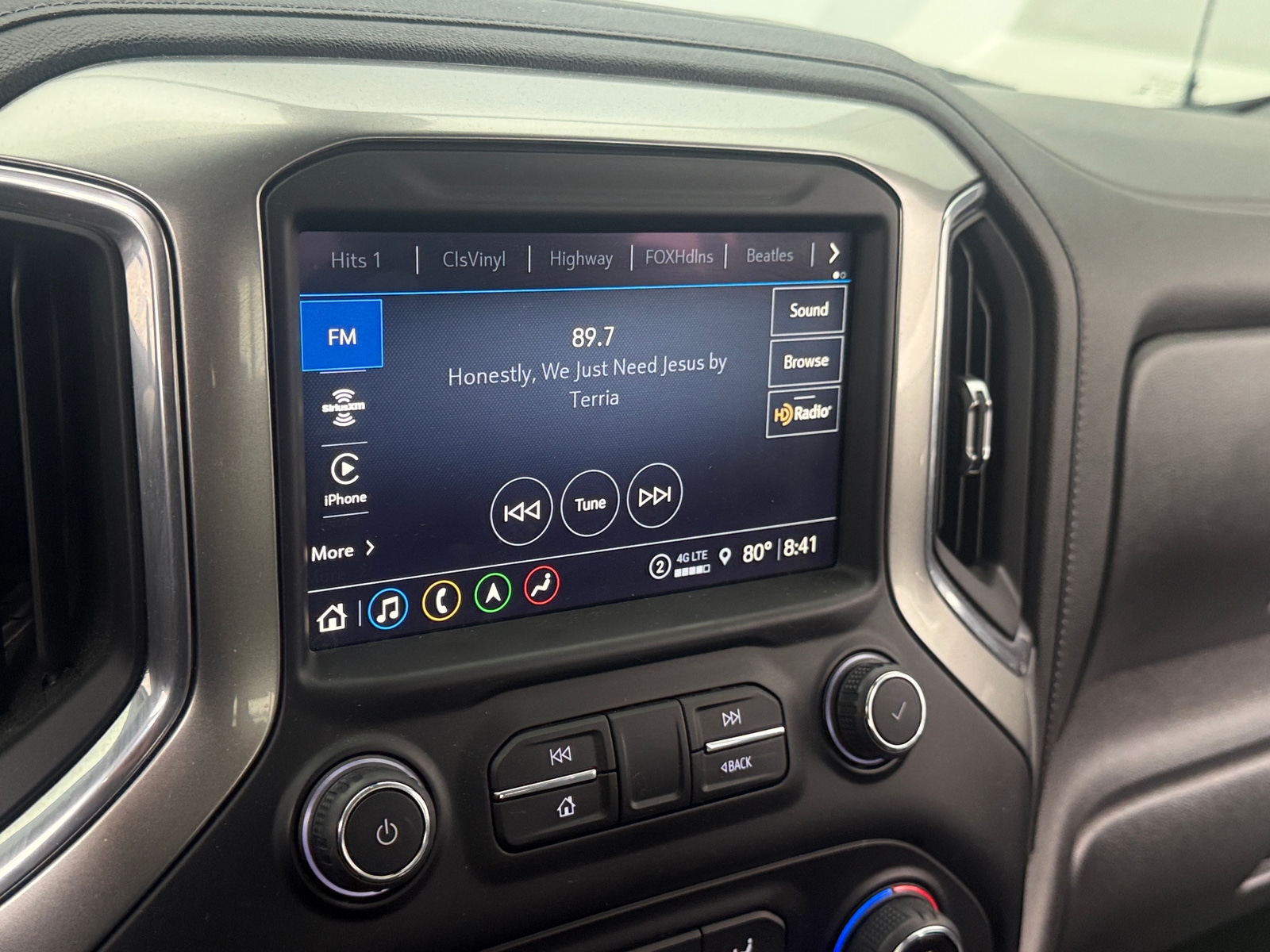 Thumbnail: 2021 Chevrolet Silverado 1500 - 3