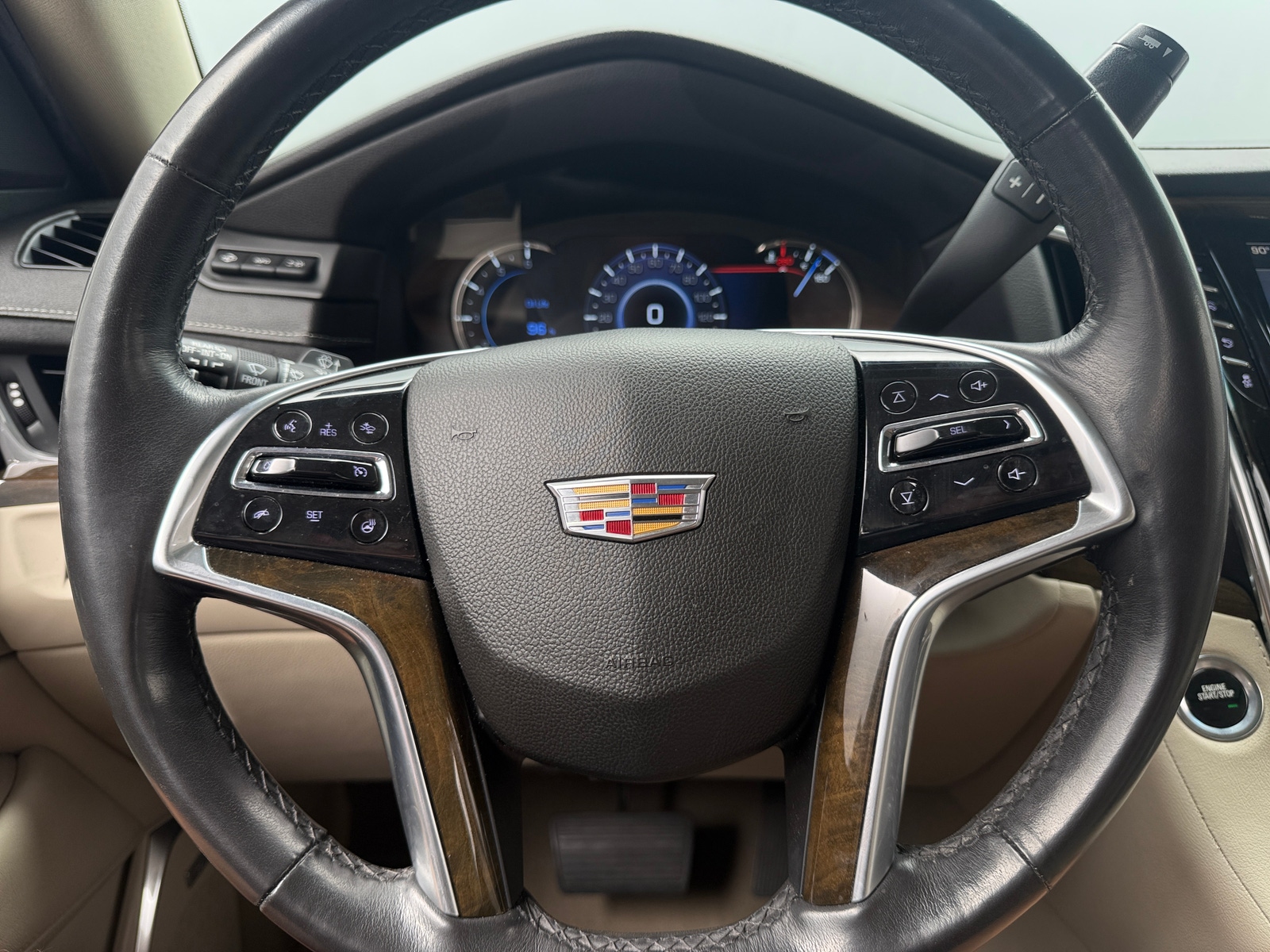 Thumbnail: 2018 Cadillac Escalade - 4
