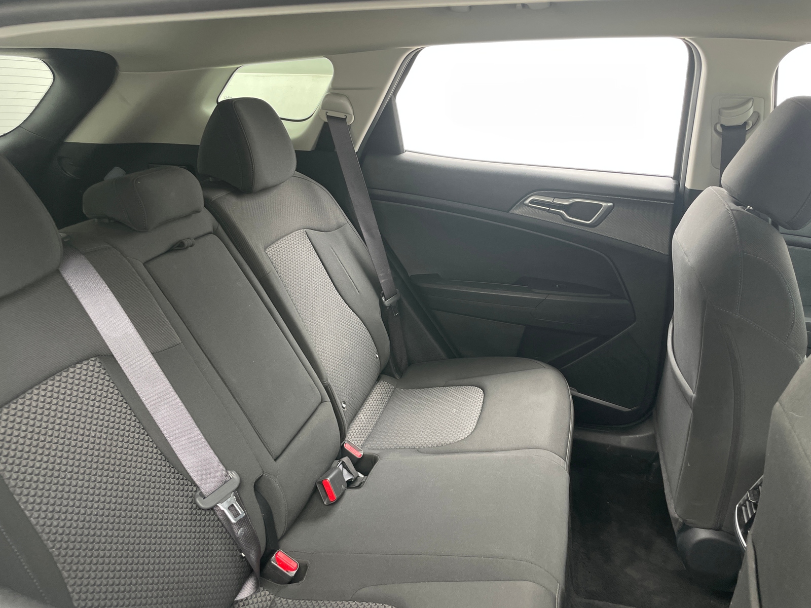 Thumbnail: 2023 Kia Sportage - 6