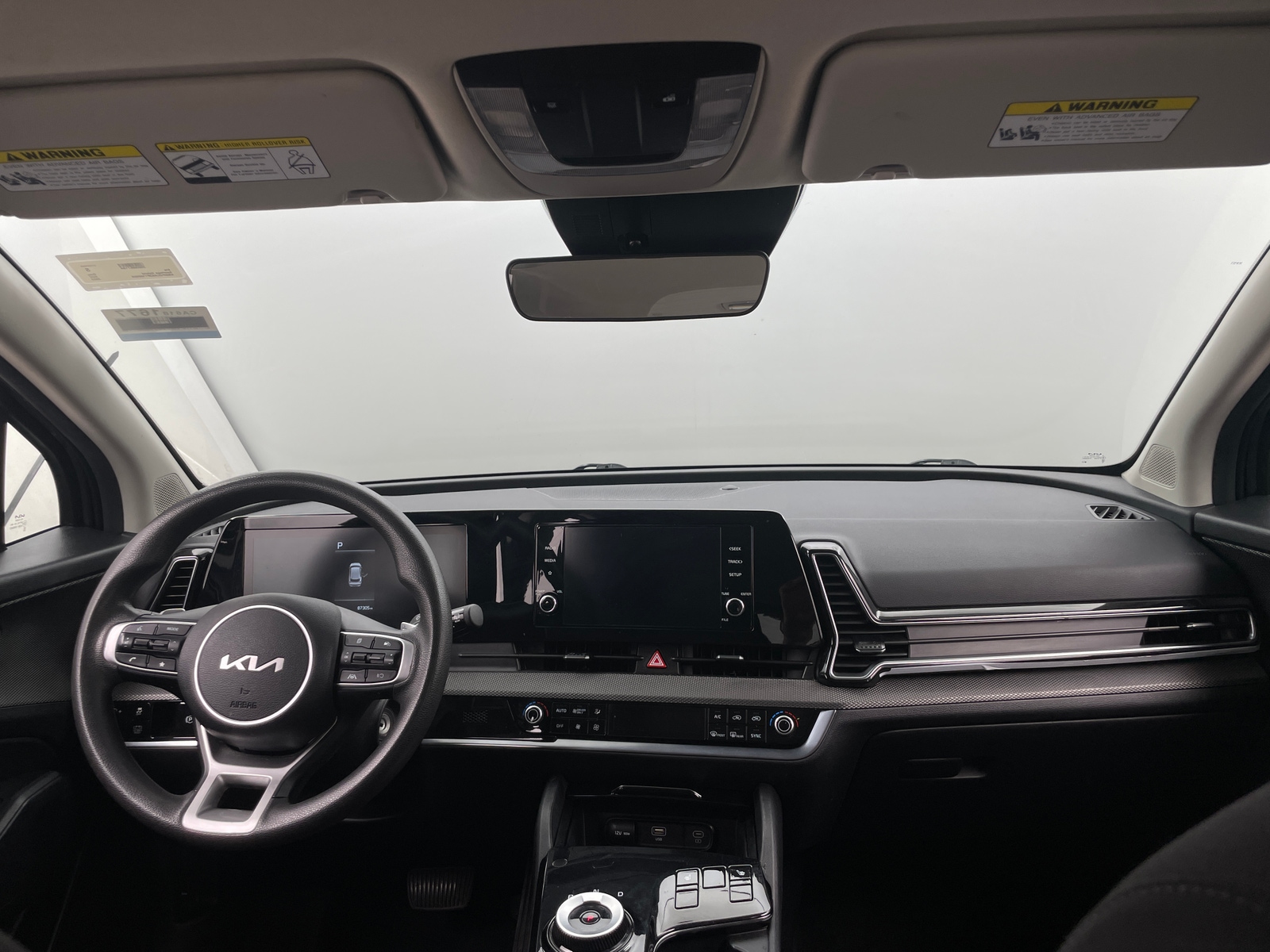 Thumbnail: 2023 Kia Sportage - 3