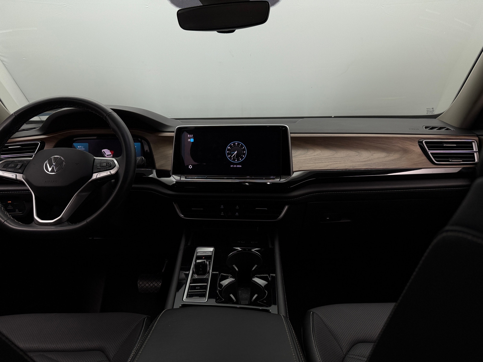 Thumbnail: 2025 Volkswagen Atlas - 2