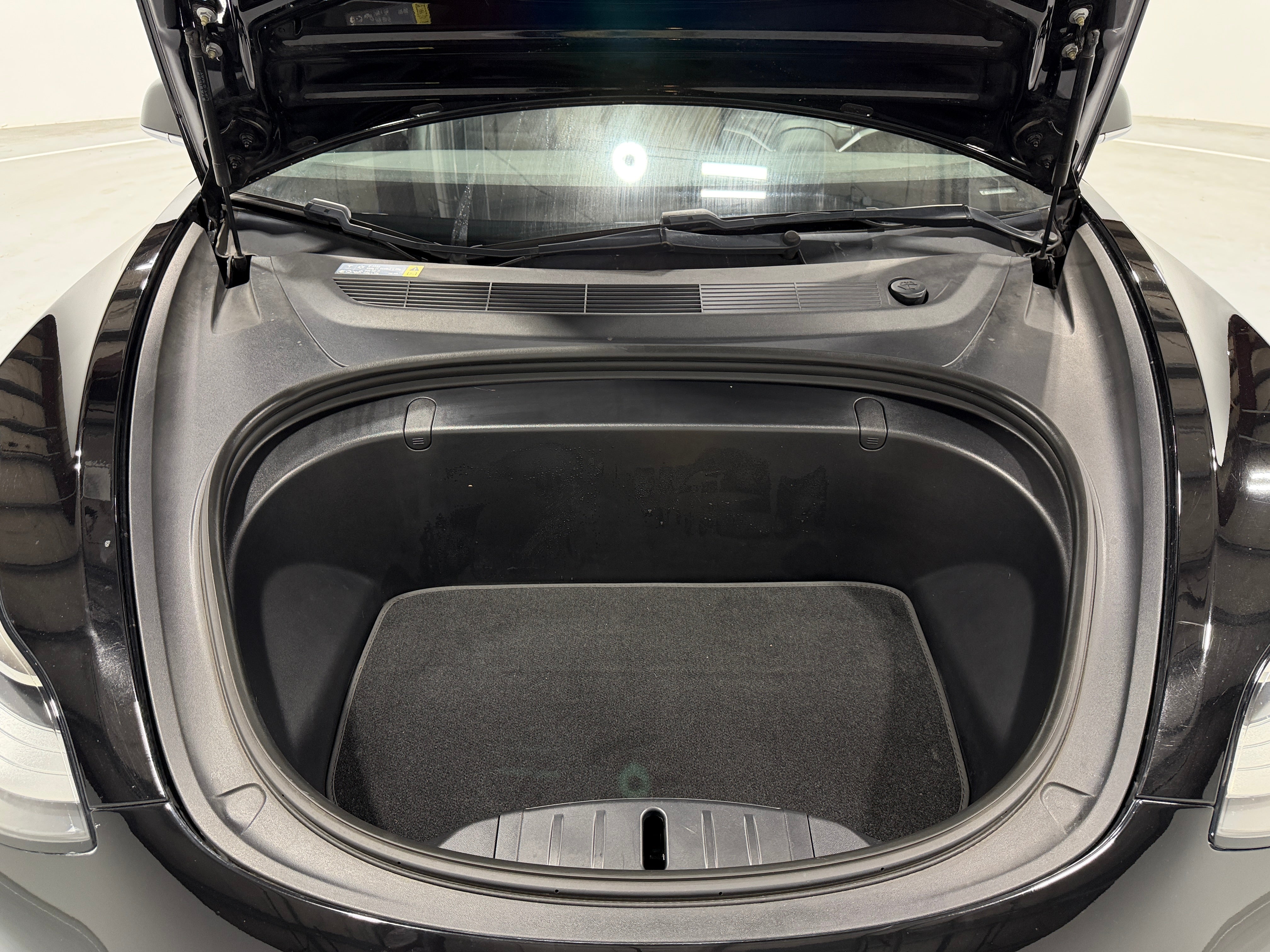 Used 2018 Tesla Model 3 Long Range with VIN 5YJ3E1EA6JF078436 for sale in Auburn, WA