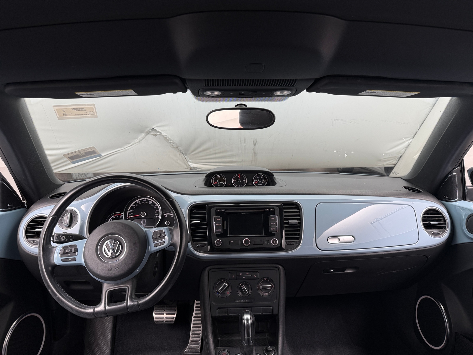 Thumbnail: 2013 Volkswagen Beetle - 3