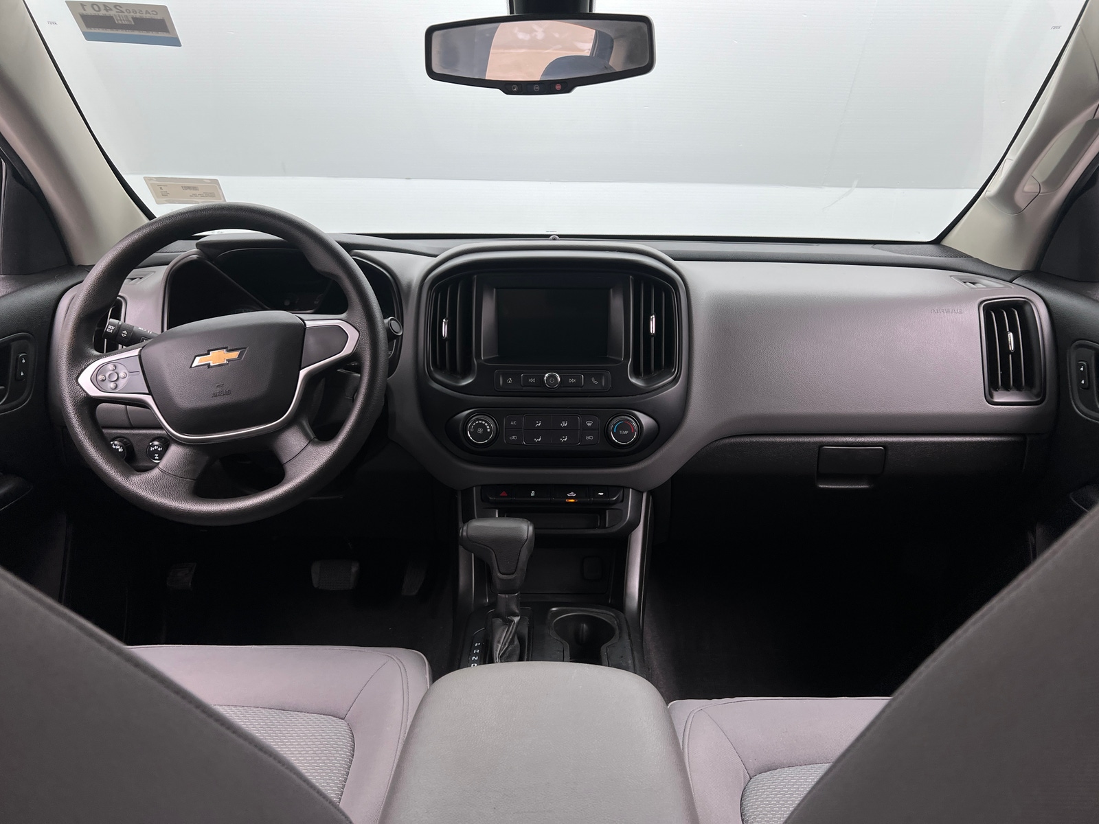 Thumbnail: 2020 Chevrolet Colorado - 3