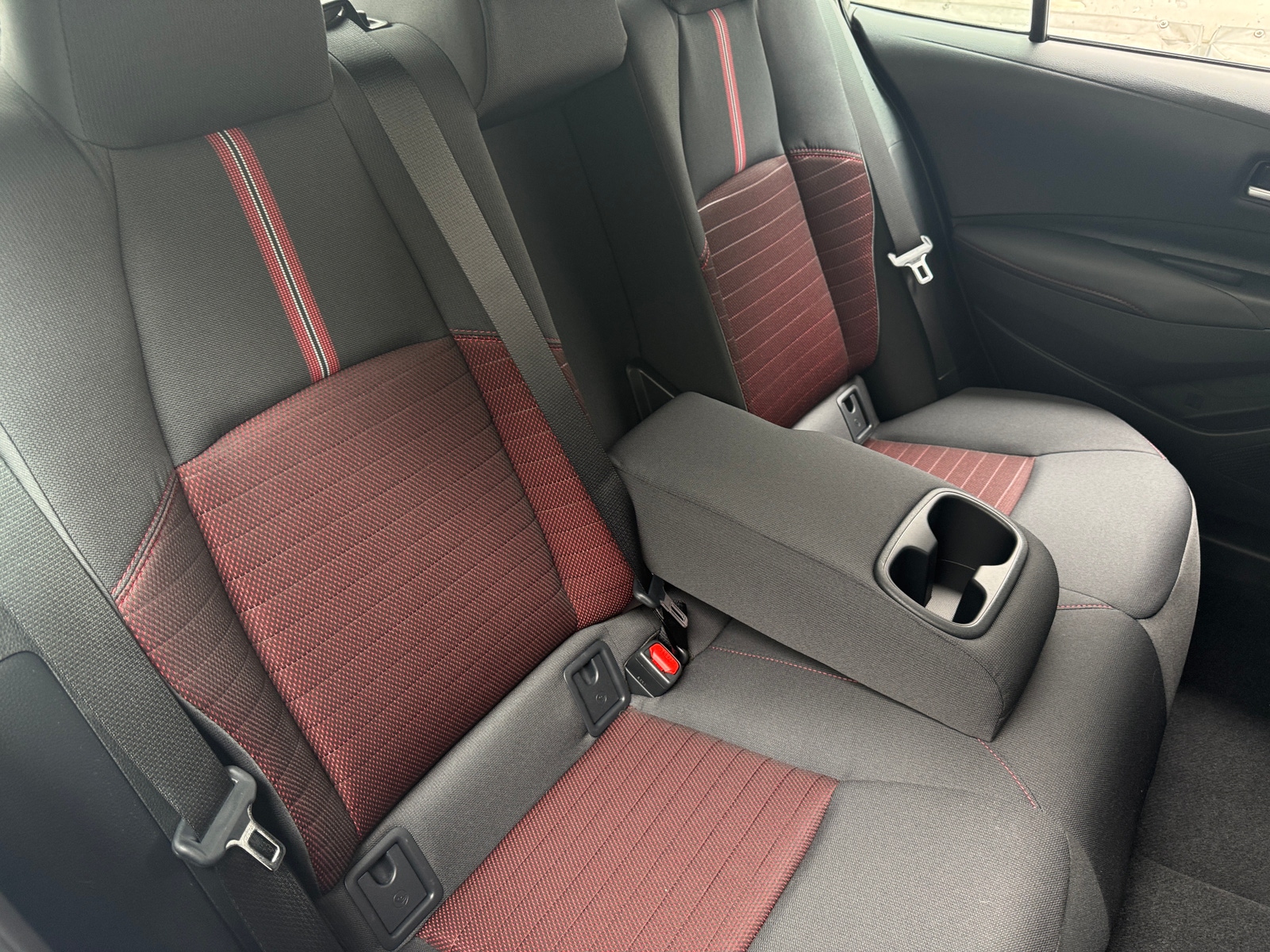 Thumbnail: 2025 Toyota Corolla - 6