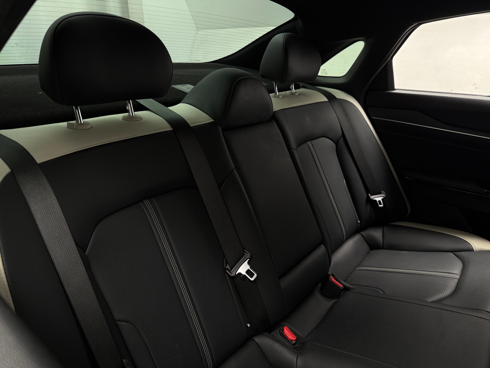 Thumbnail: 2025 Kia K5 - 5