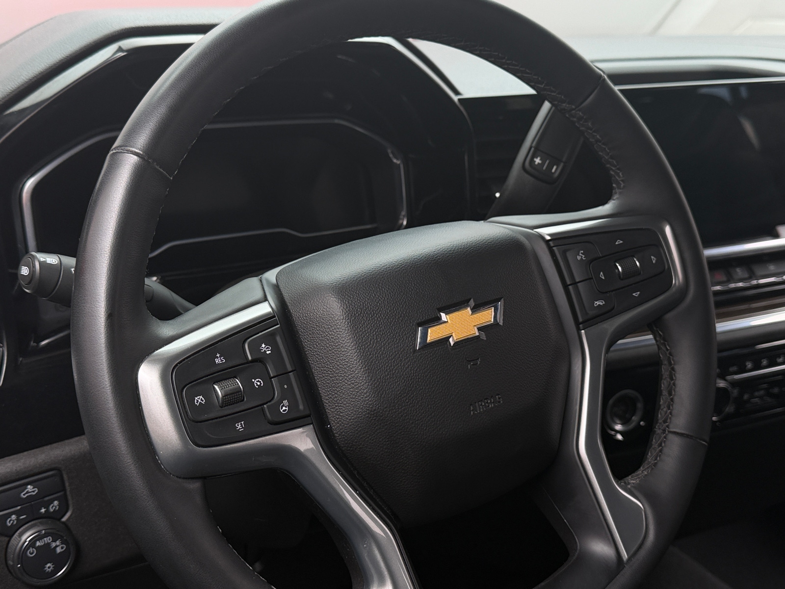 Thumbnail: 2024 Chevrolet Silverado 1500 - 5