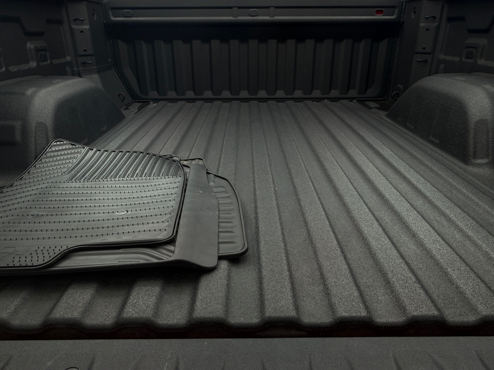 Thumbnail: 2024 Chevrolet Silverado 1500 - 7