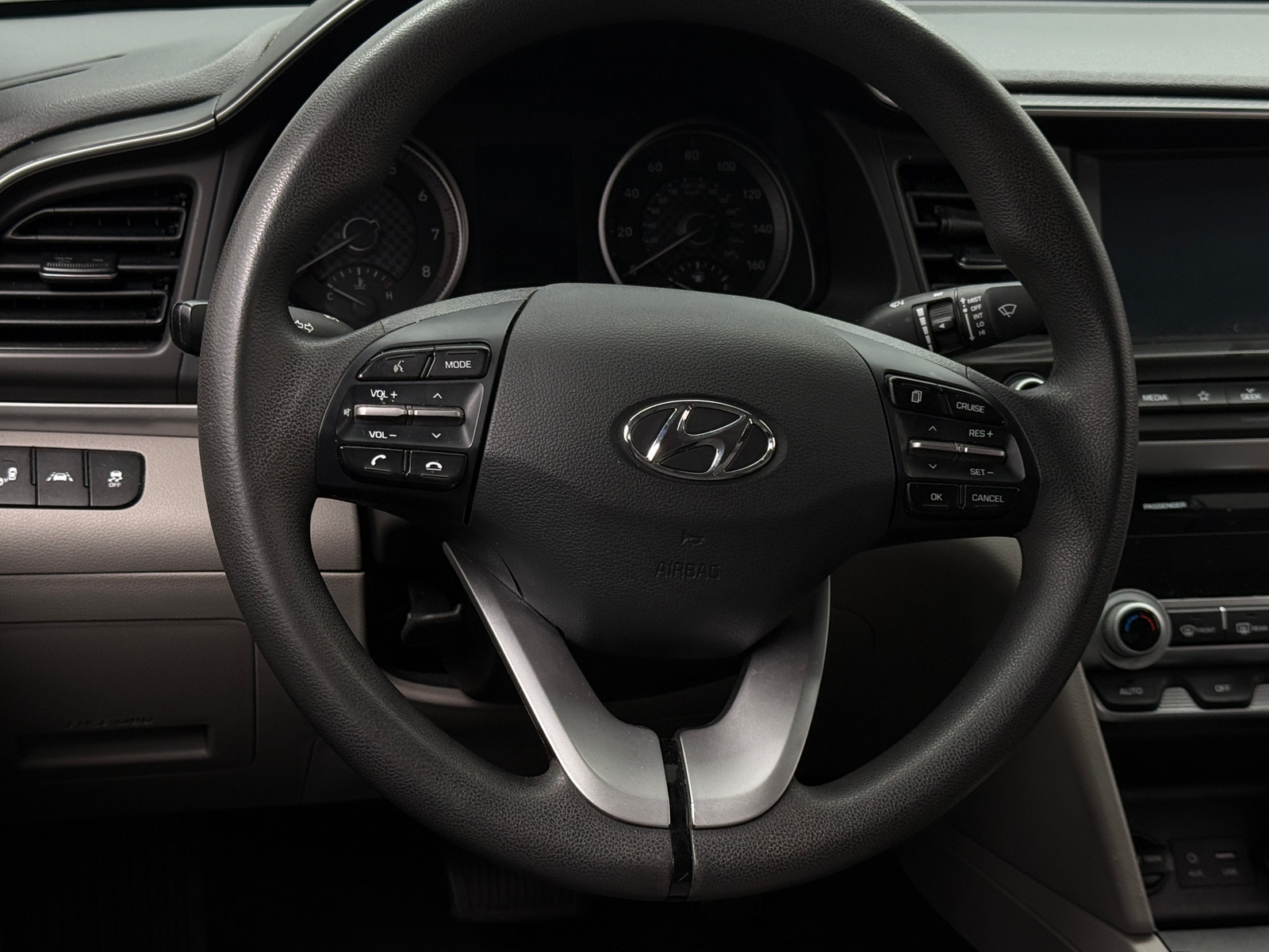 Thumbnail: 2020 Hyundai Elantra - 5