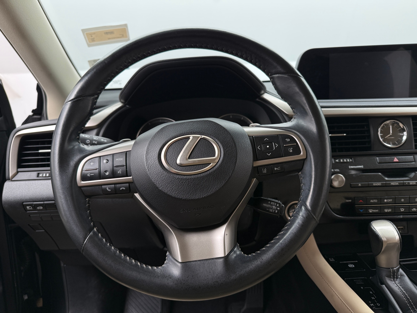 Thumbnail: 2022 Lexus RX - 4