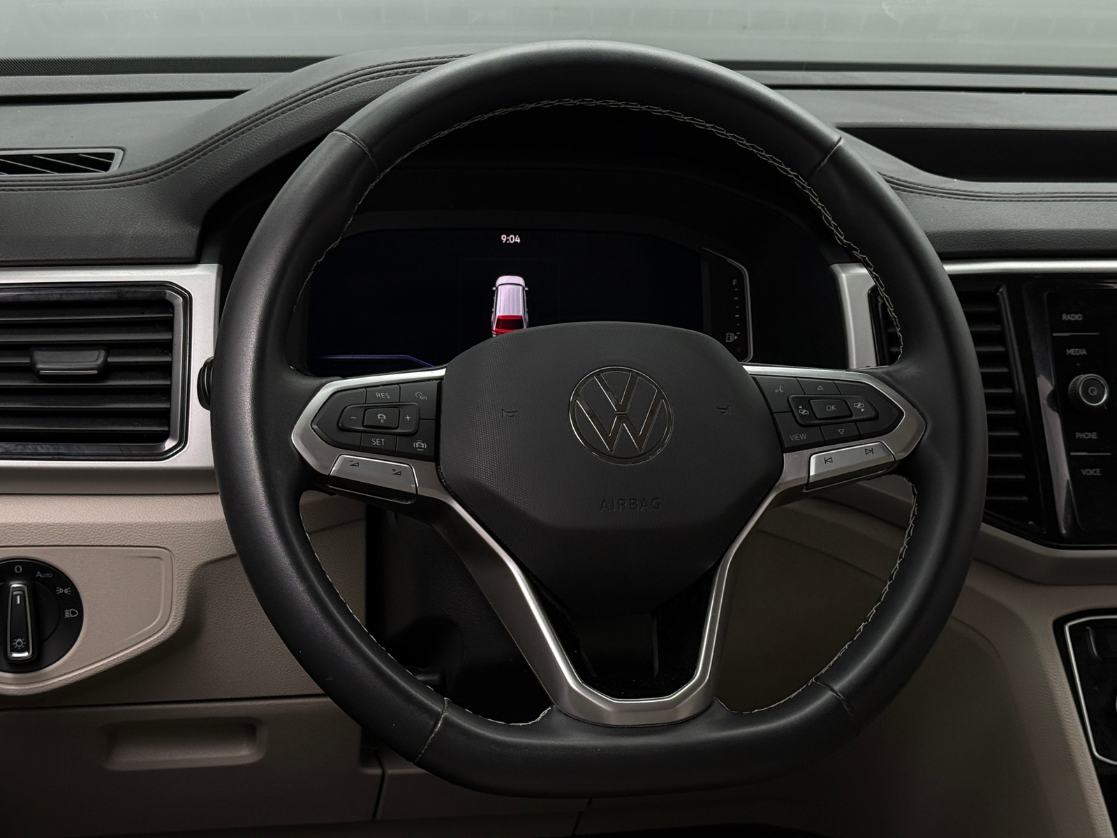 Thumbnail: 2023 Volkswagen Atlas - 4