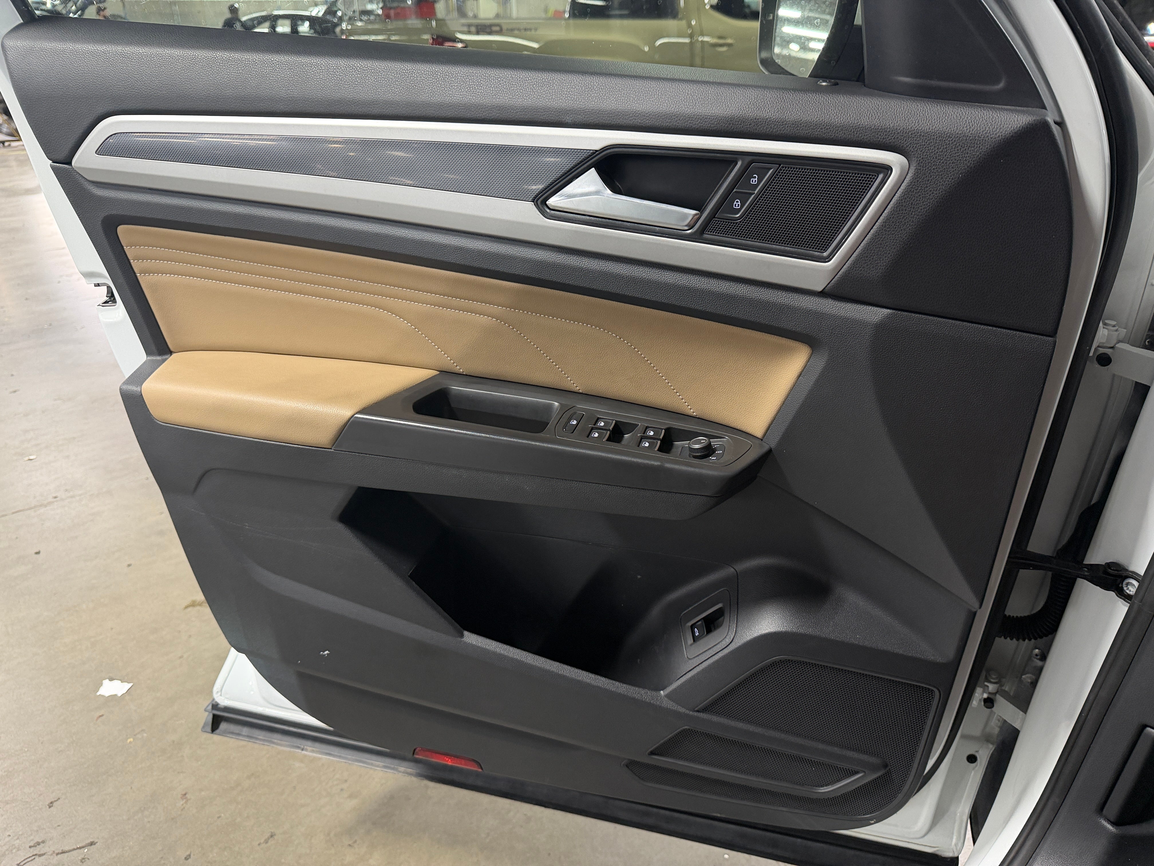 2023 Volkswagen Atlas Cross Sport