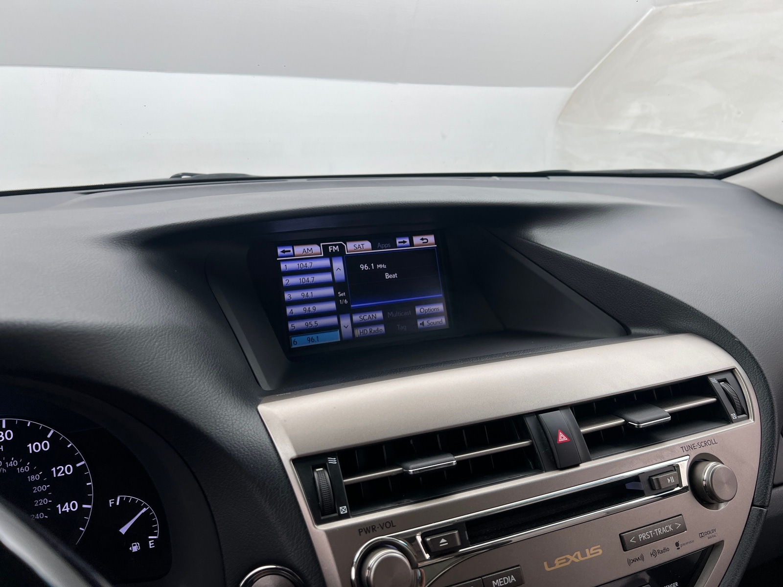 Thumbnail: 2014 Lexus RX - 4