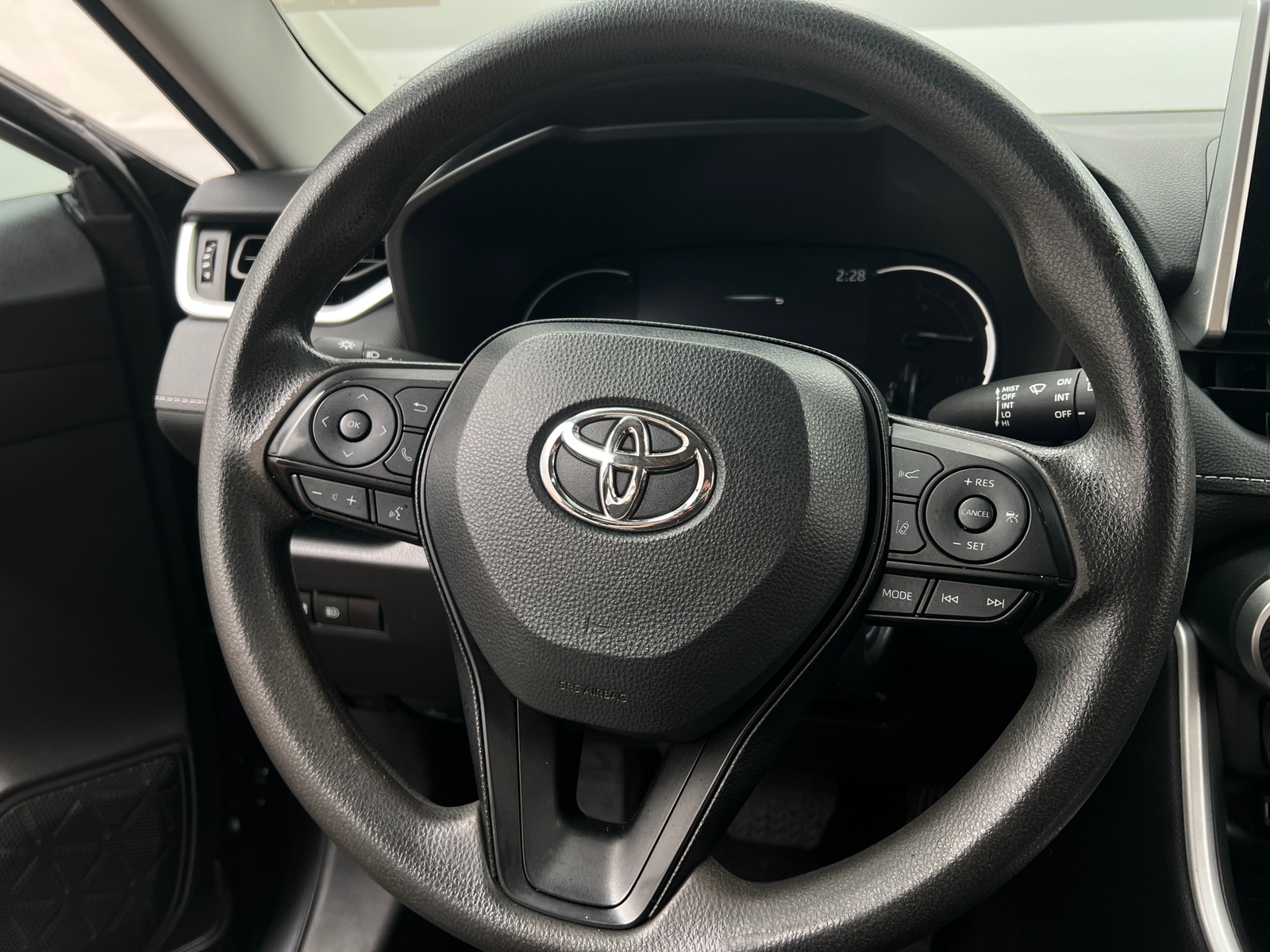 Thumbnail: 2024 Toyota RAV4 - 5