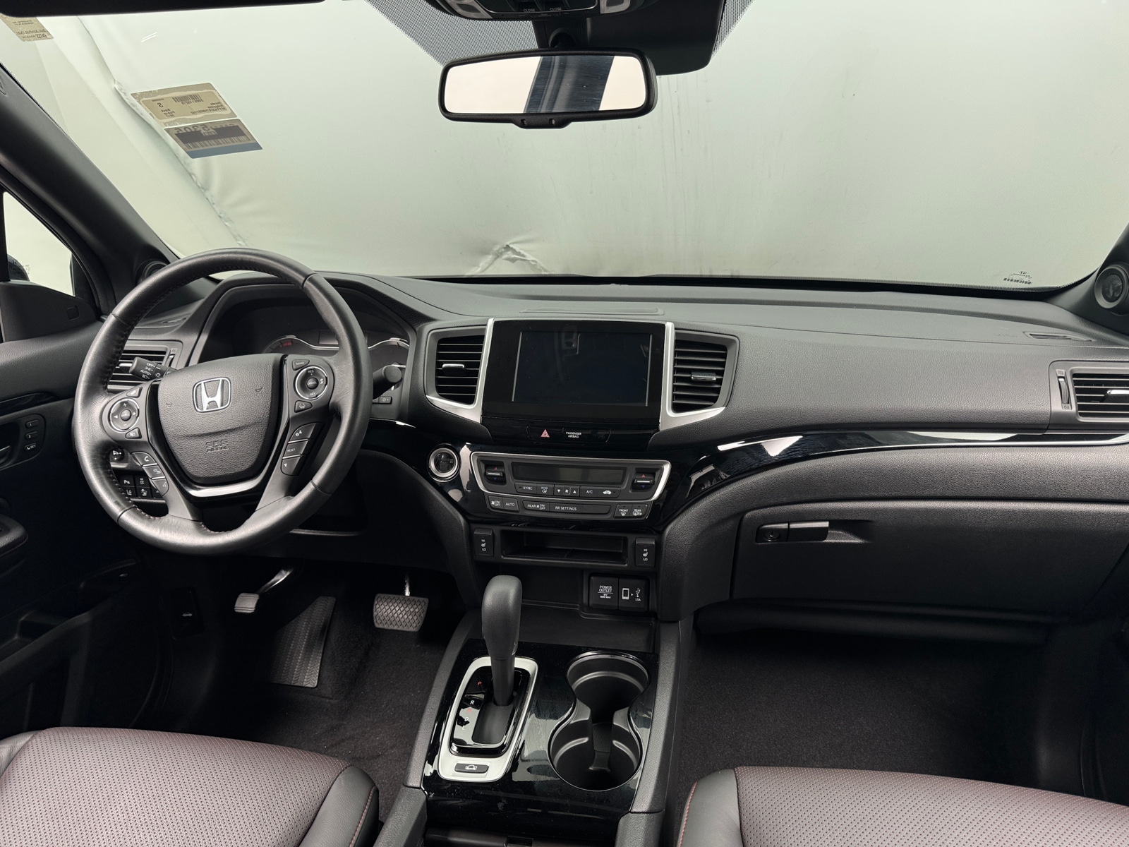 Thumbnail: 2017 Honda Ridgeline - 2