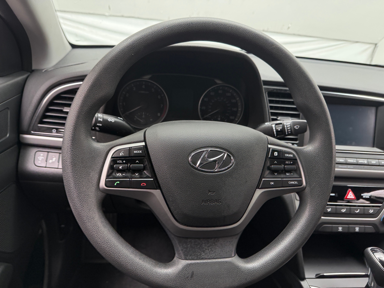 Thumbnail: 2018 Hyundai Elantra - 5