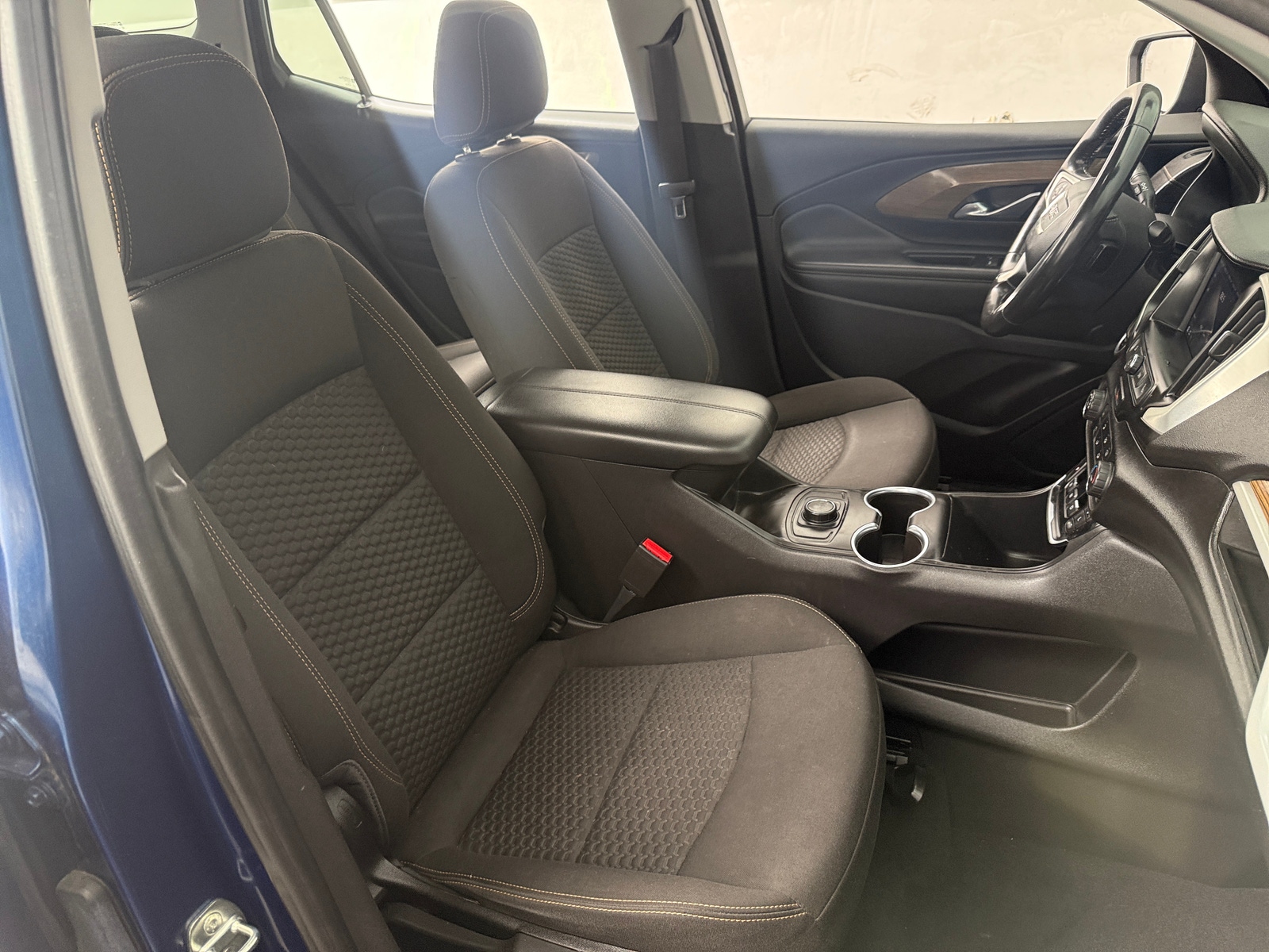 Thumbnail: 2020 GMC Terrain - 2