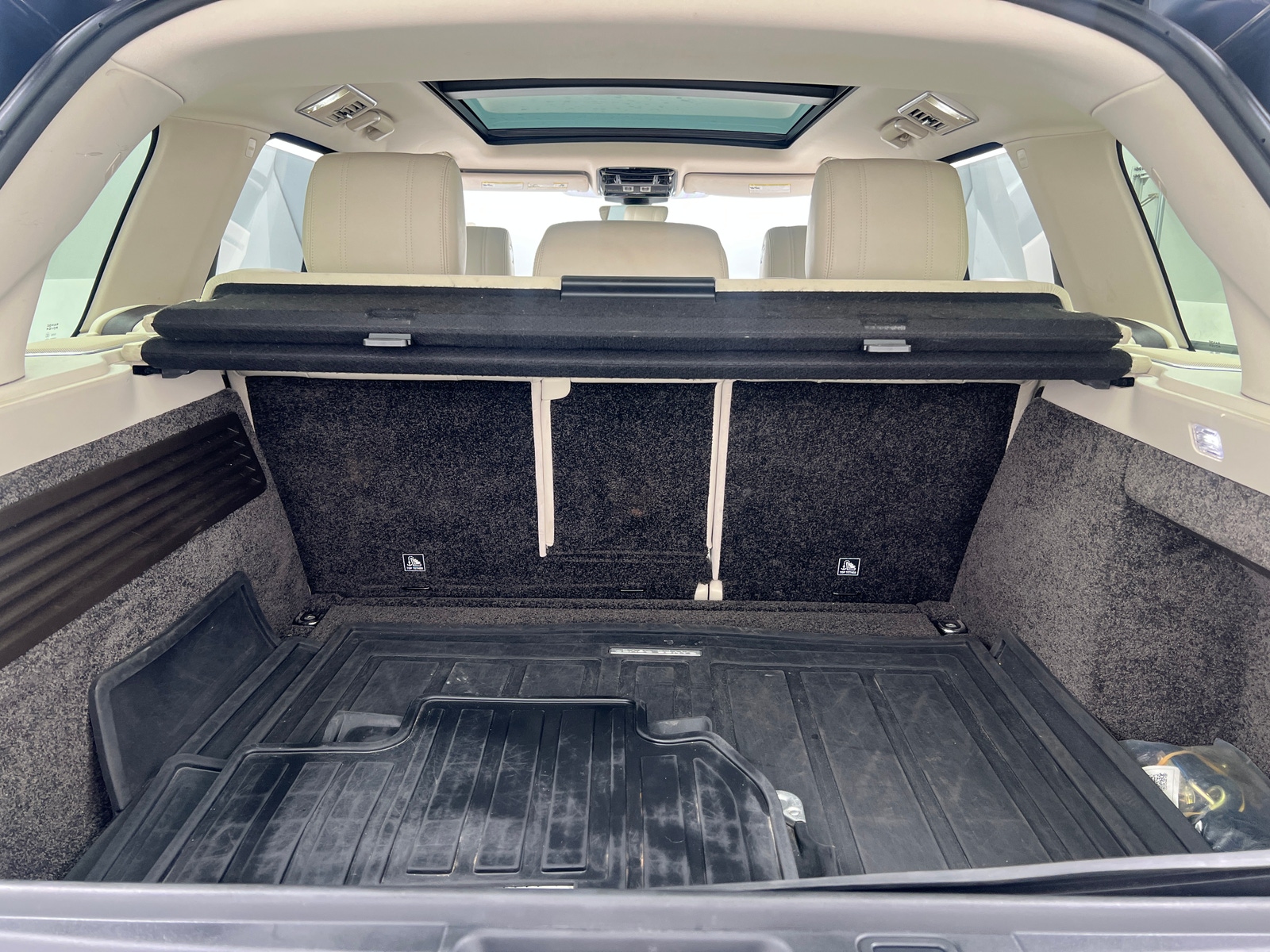 Thumbnail: 2017 Land Rover Range Rover - 6