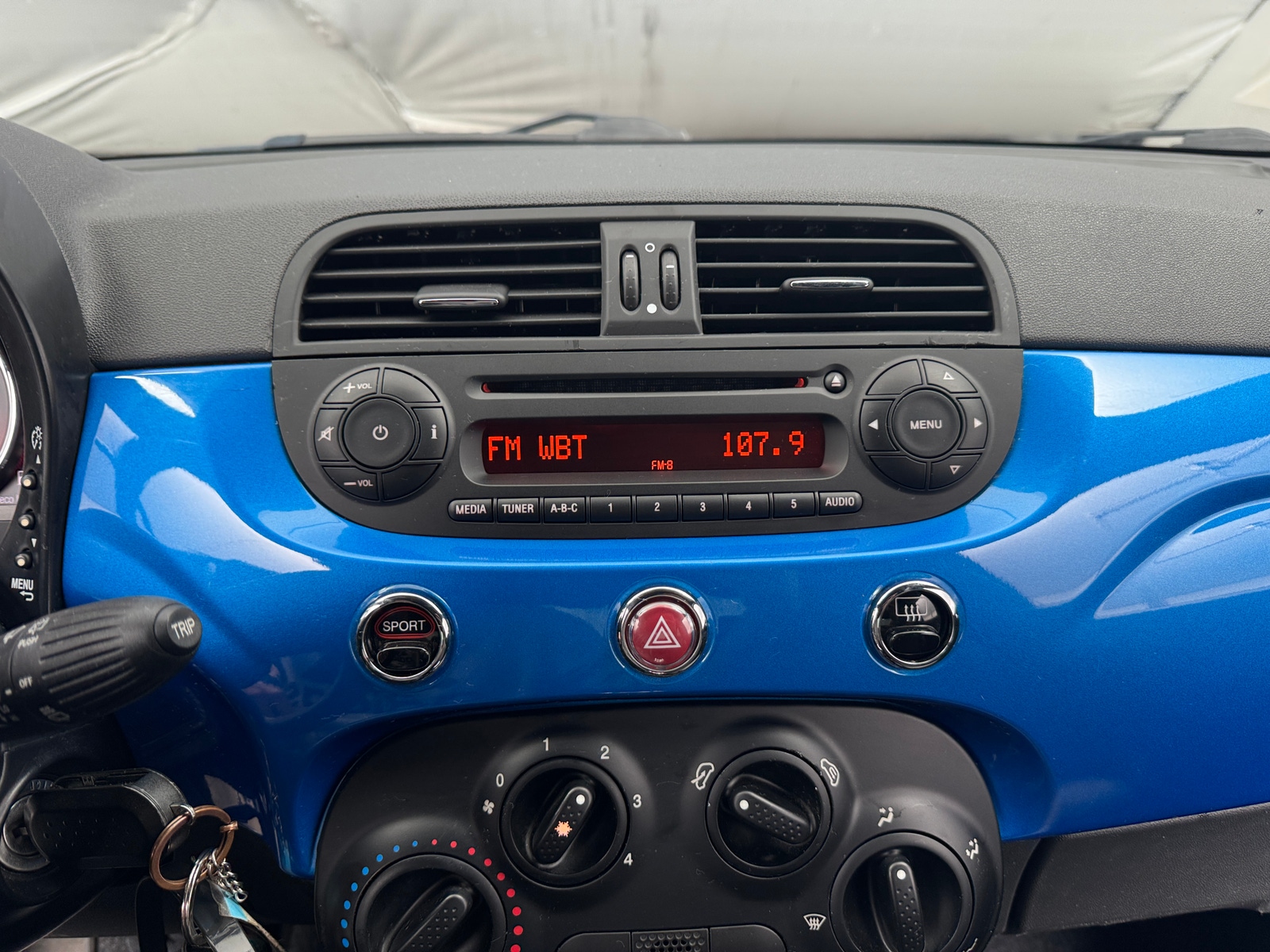 Thumbnail: 2015 Fiat 500 - 4