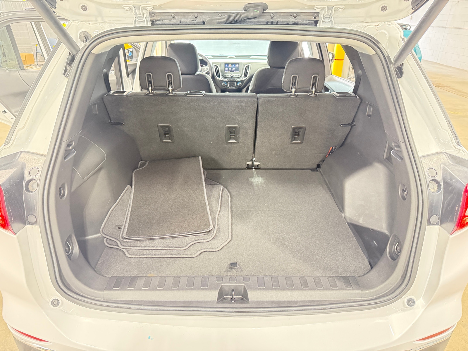 Thumbnail: 2020 Chevrolet Equinox - 7