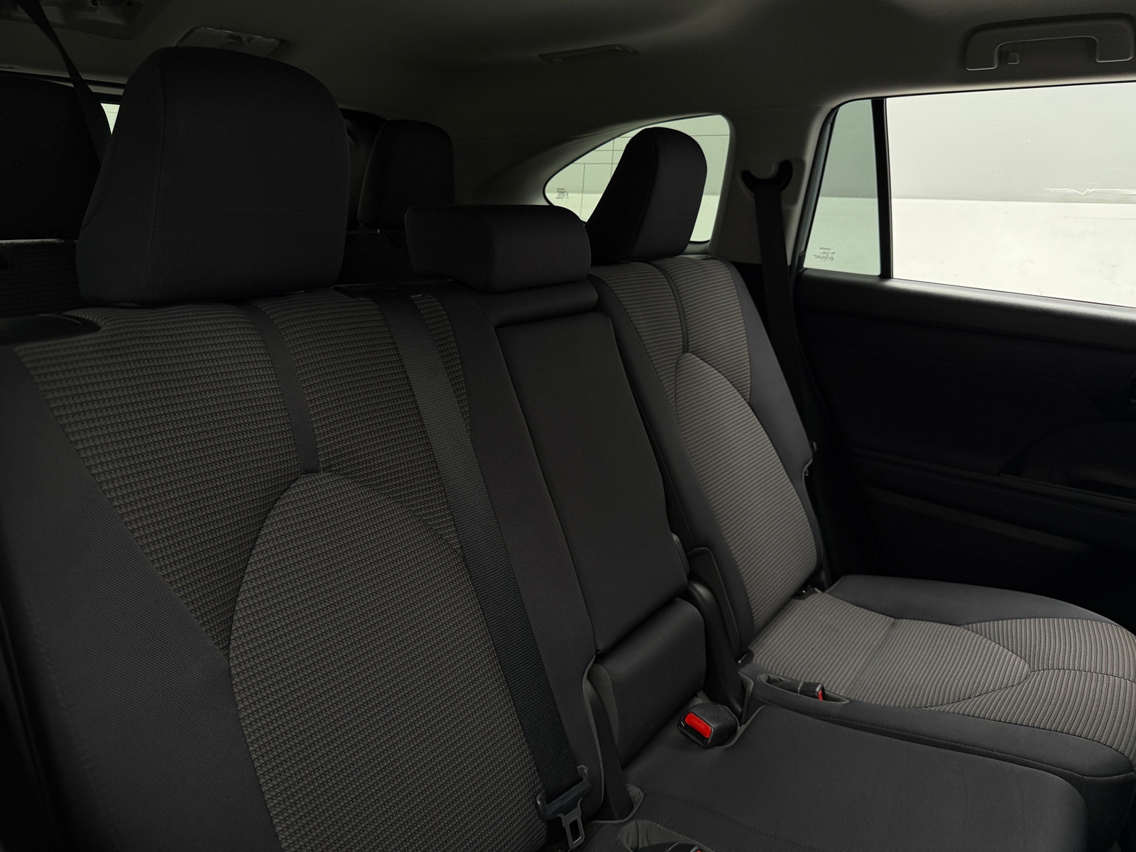Thumbnail: 2021 Toyota Highlander - 6