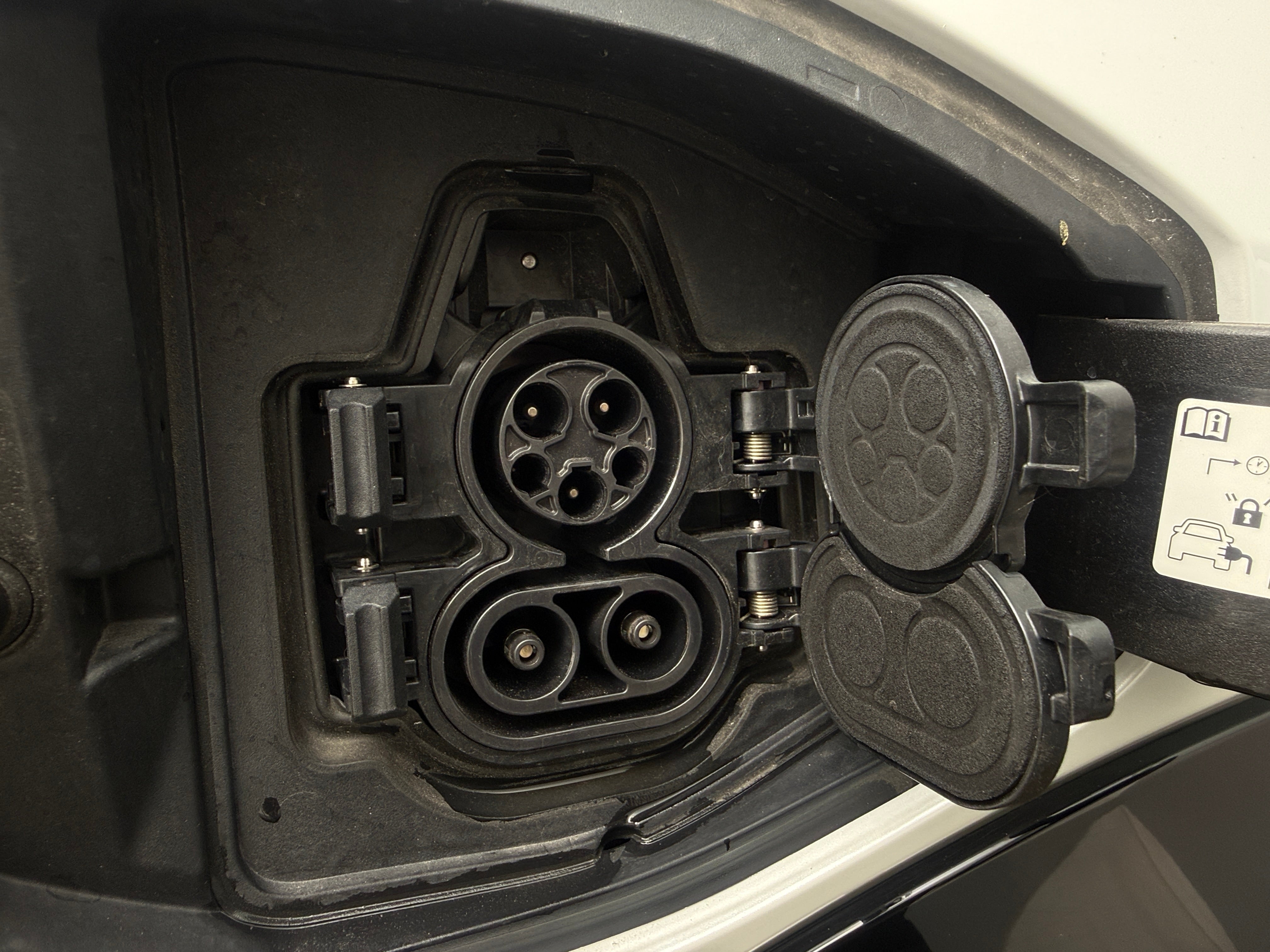 Used 2024 Nissan ARIYA Engage with VIN JN1AF0BA7RM431940 for sale in Oak Creek, WI