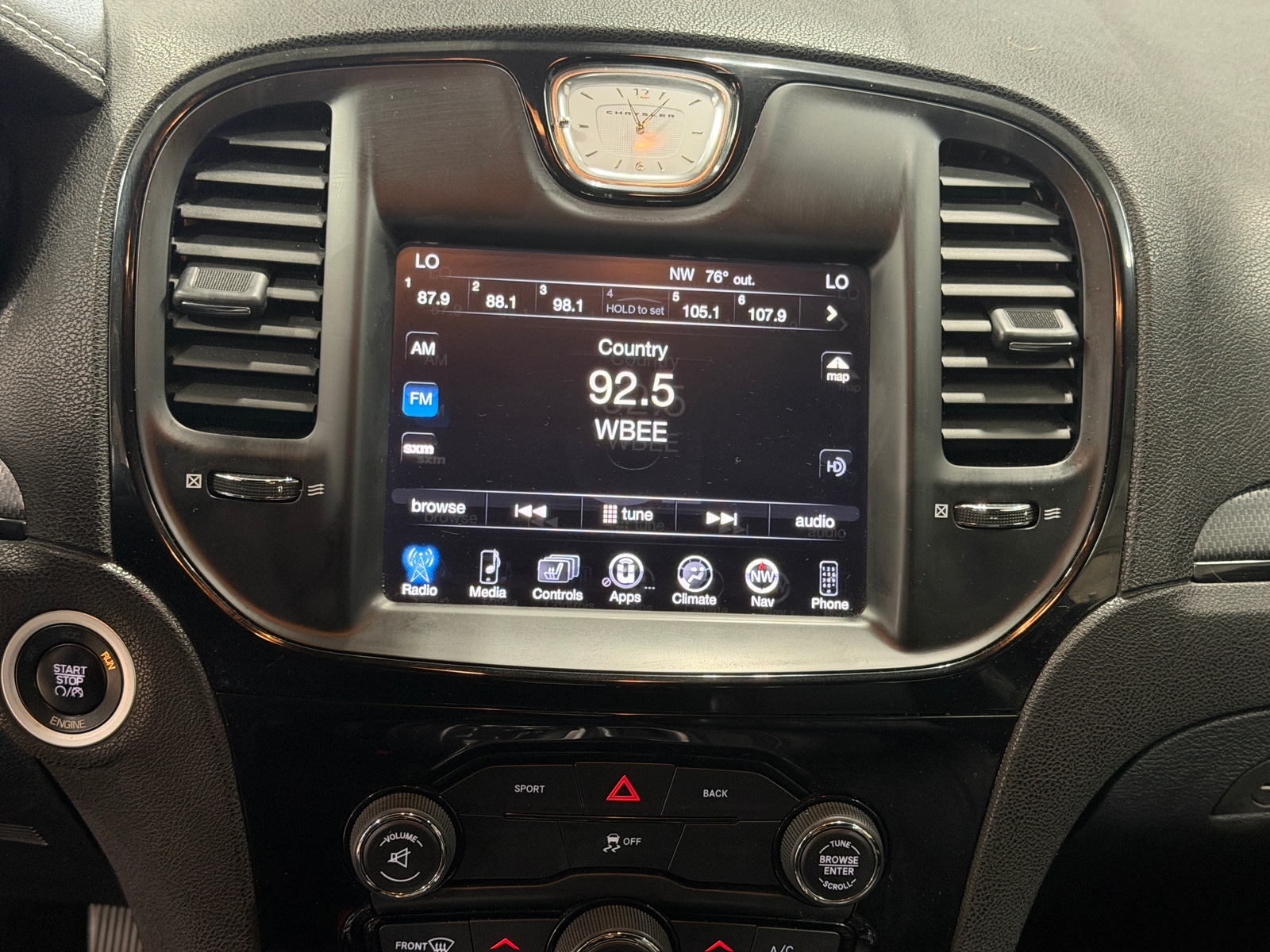 Thumbnail: 2015 Chrysler 300 - 3