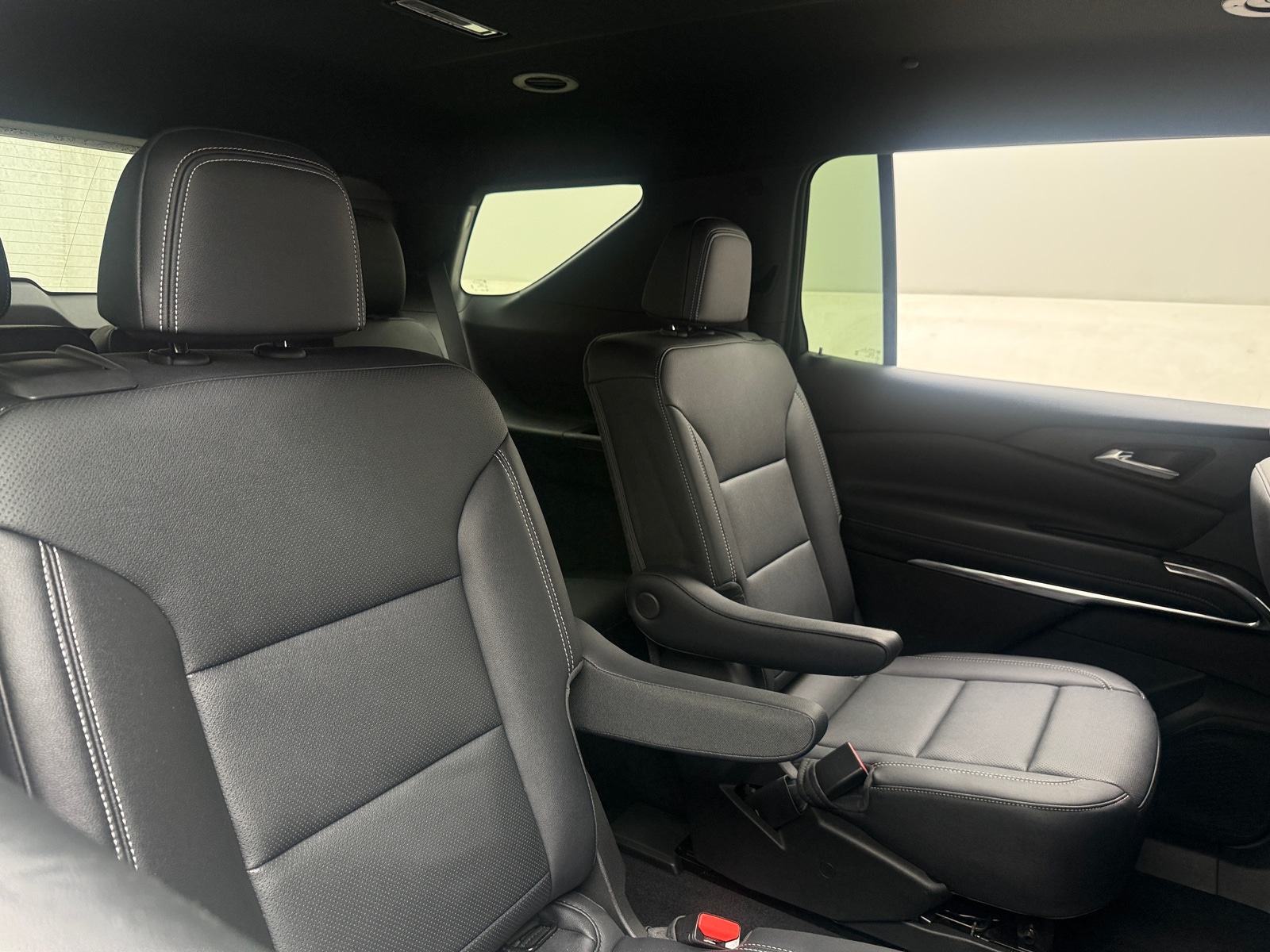 Thumbnail: 2026 Chevrolet Traverse - 5
