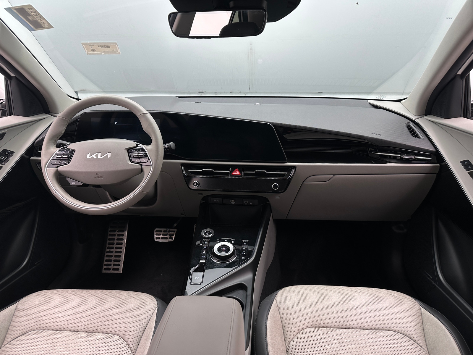 Thumbnail: 2024 Kia Niro - 2