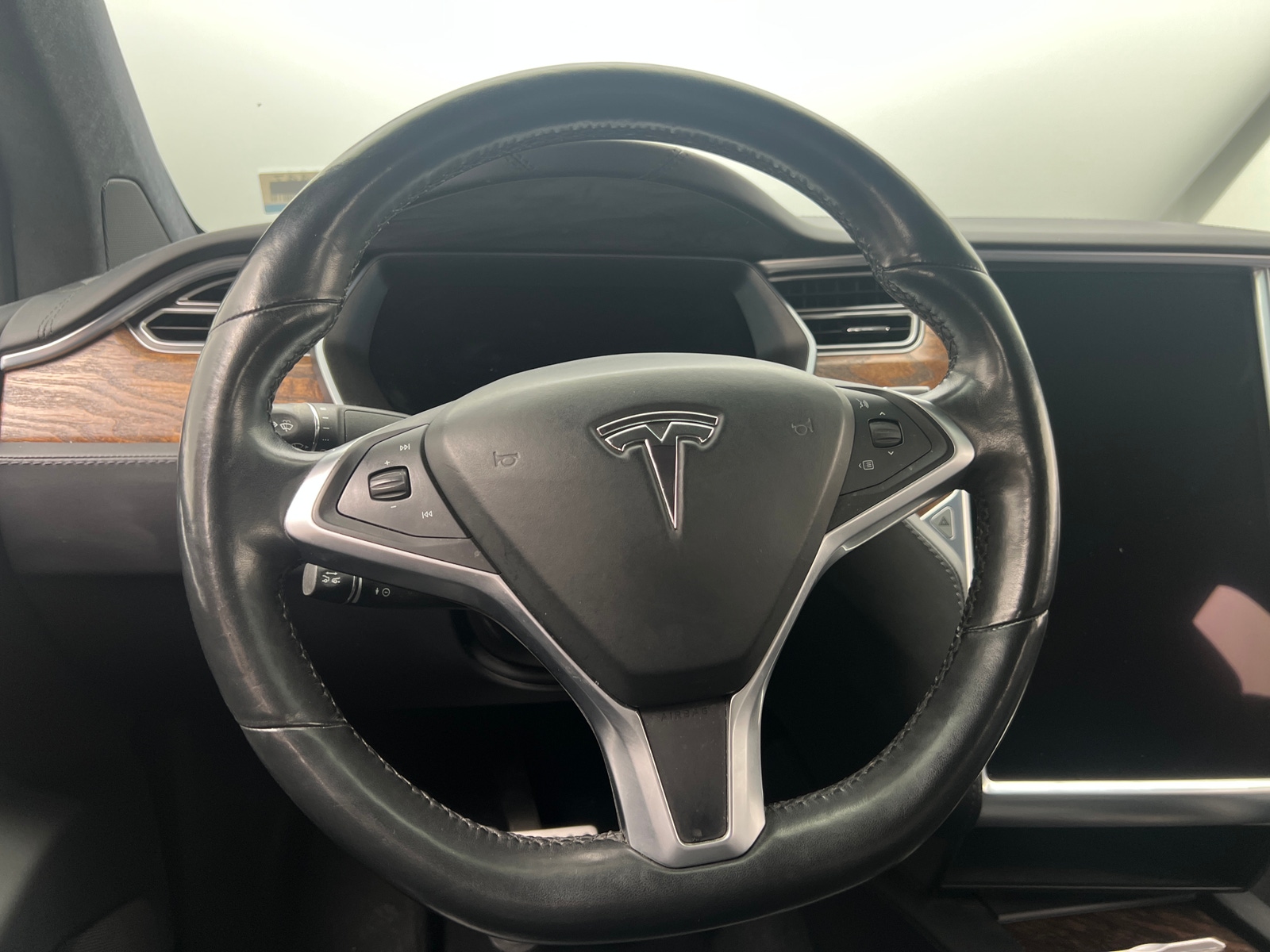Thumbnail: 2018 Tesla Model X - 4
