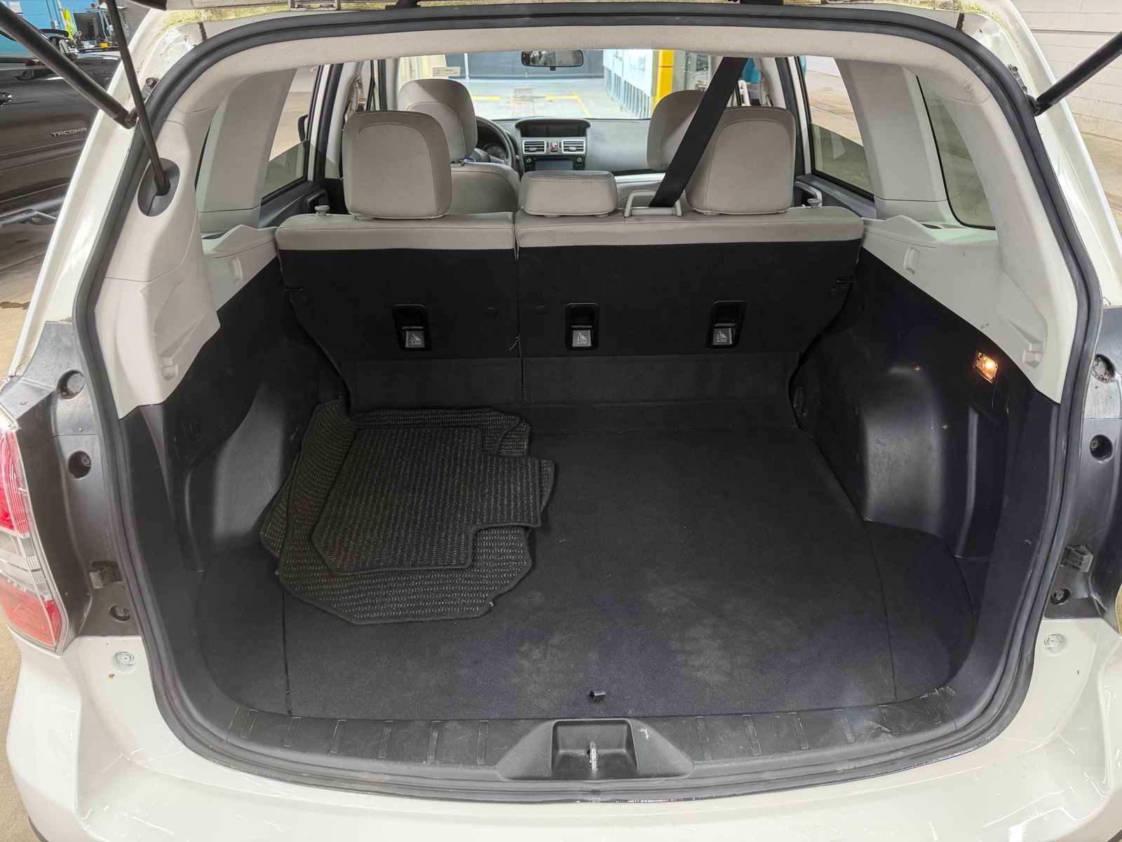 Thumbnail: 2016 Subaru Forester - 6