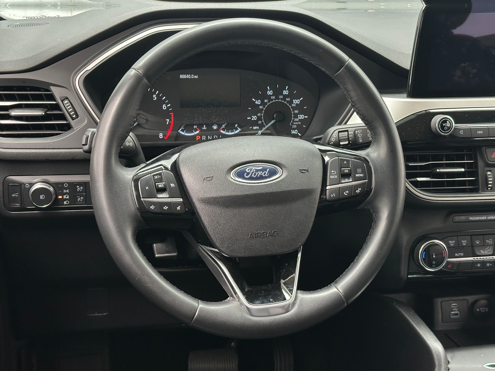 Thumbnail: 2022 Ford Escape - 4
