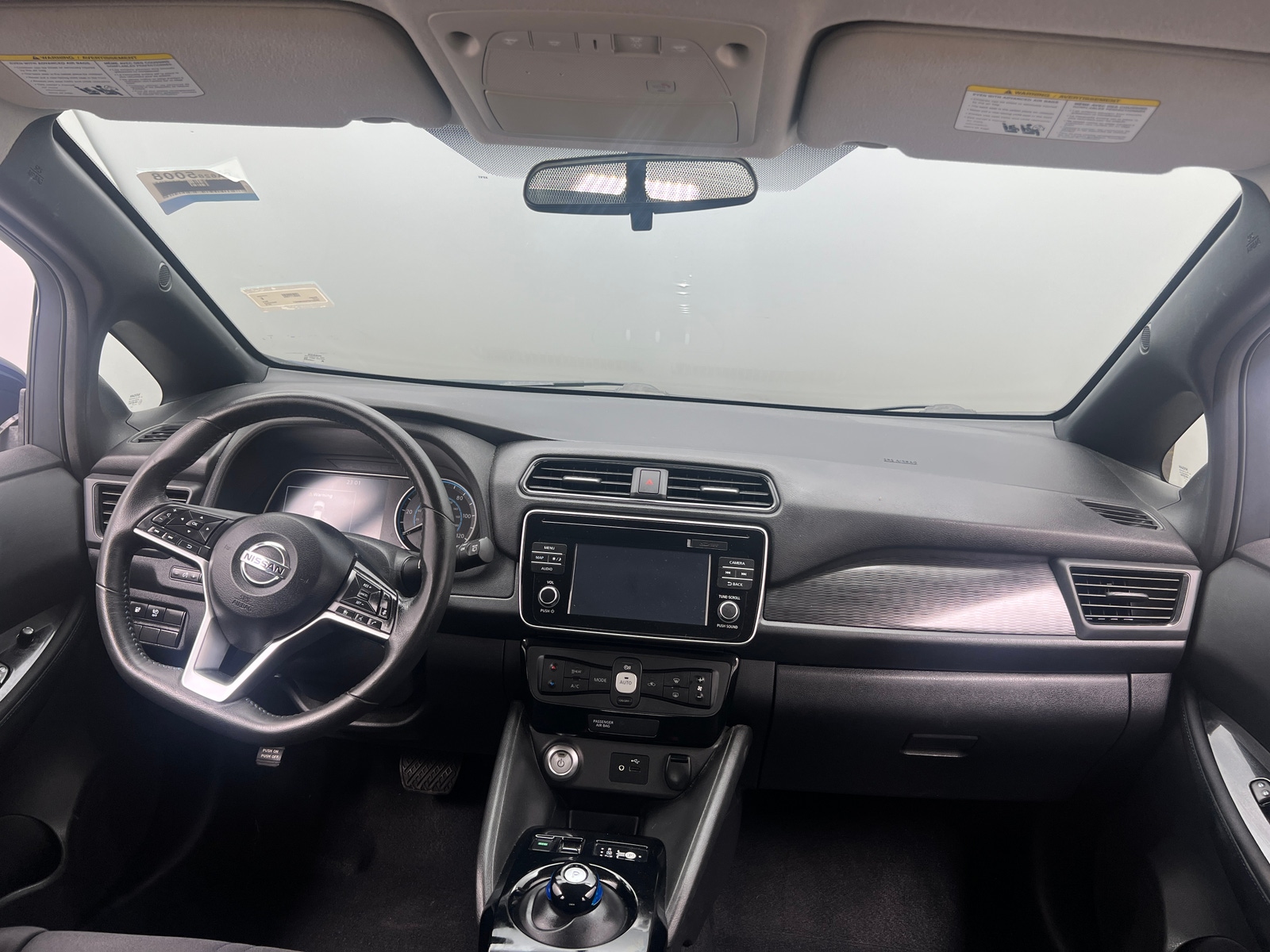Thumbnail: 2019 Nissan Leaf - 3