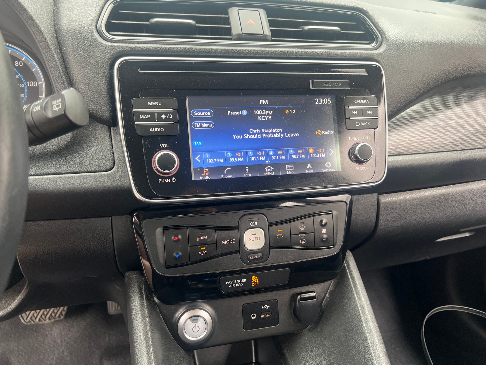 Thumbnail: 2019 Nissan Leaf - 4